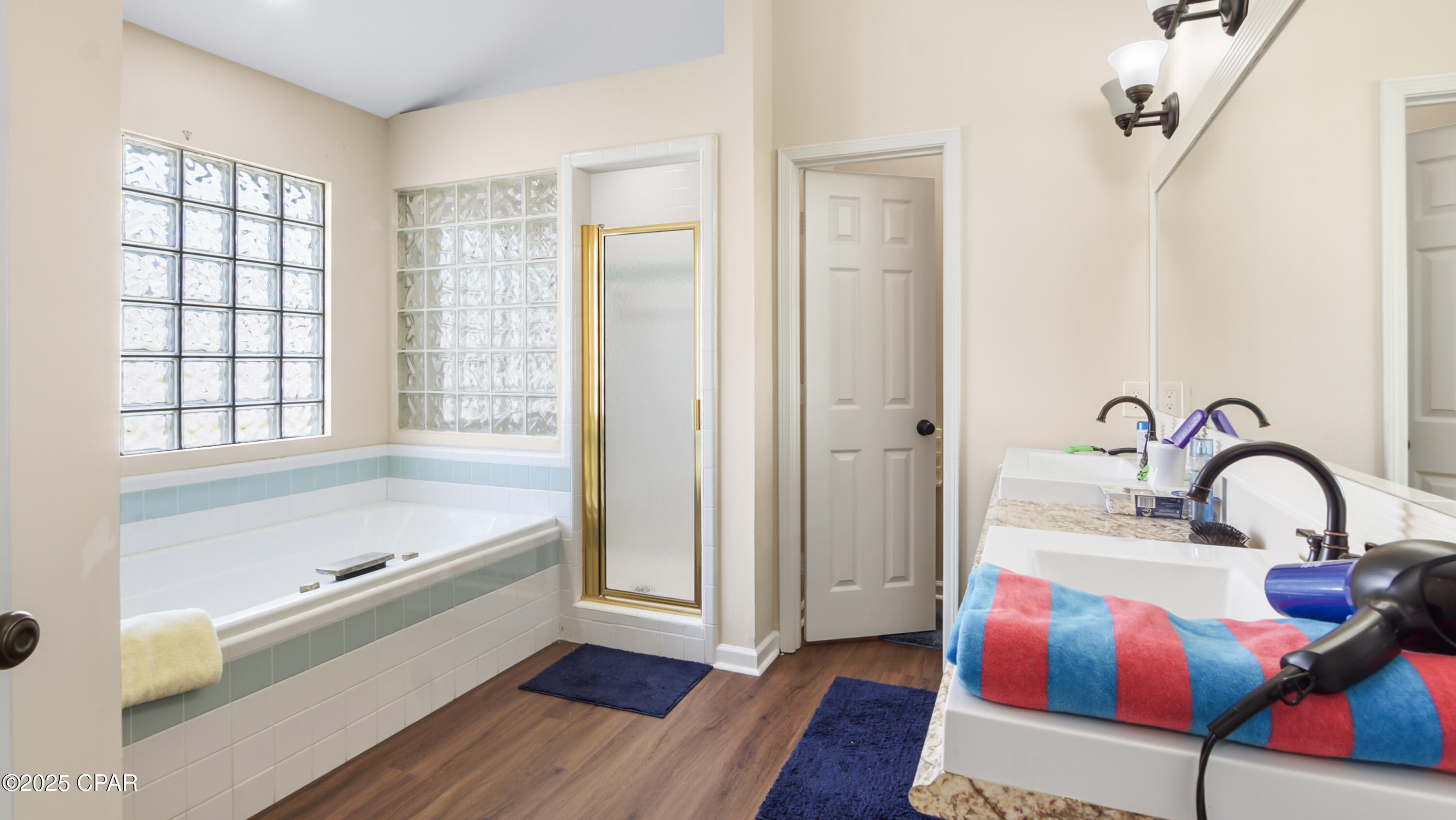 Mowat Highlands Ph IV - Residential