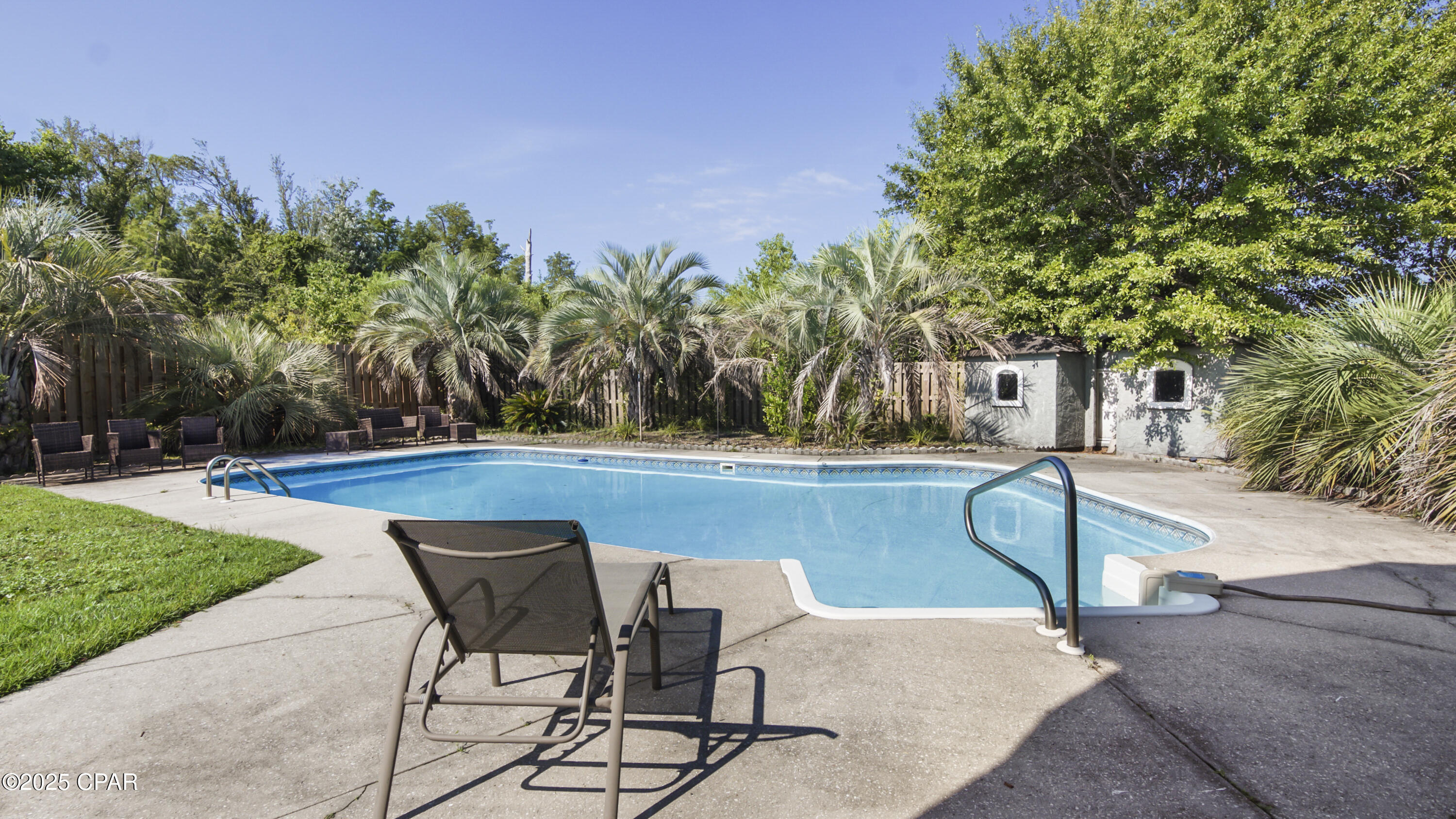 Mowat Highlands Ph IV - Residential