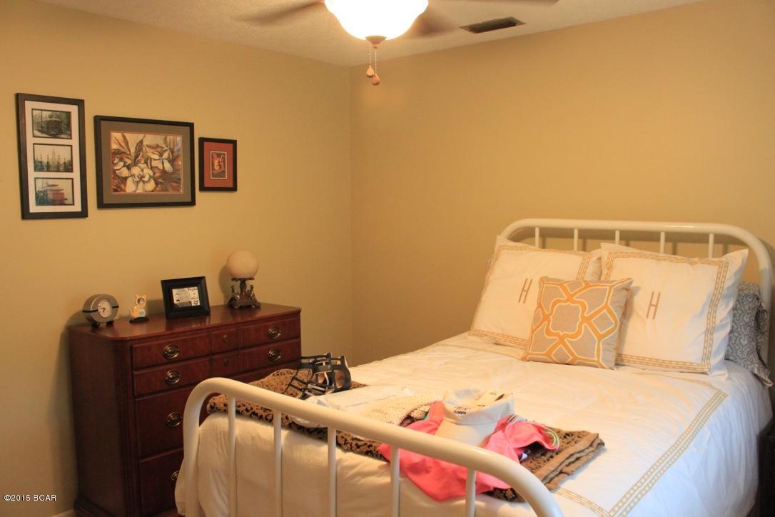 Lannie Rowe Lake Ests - Residential