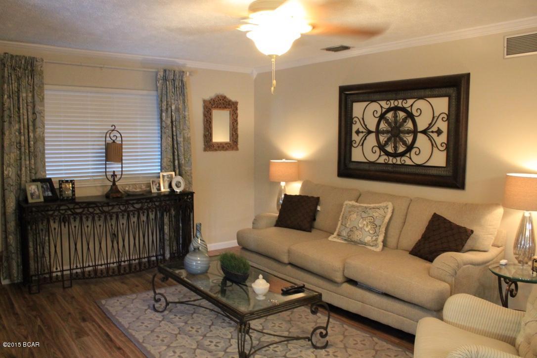 Lannie Rowe Lake Ests - Residential