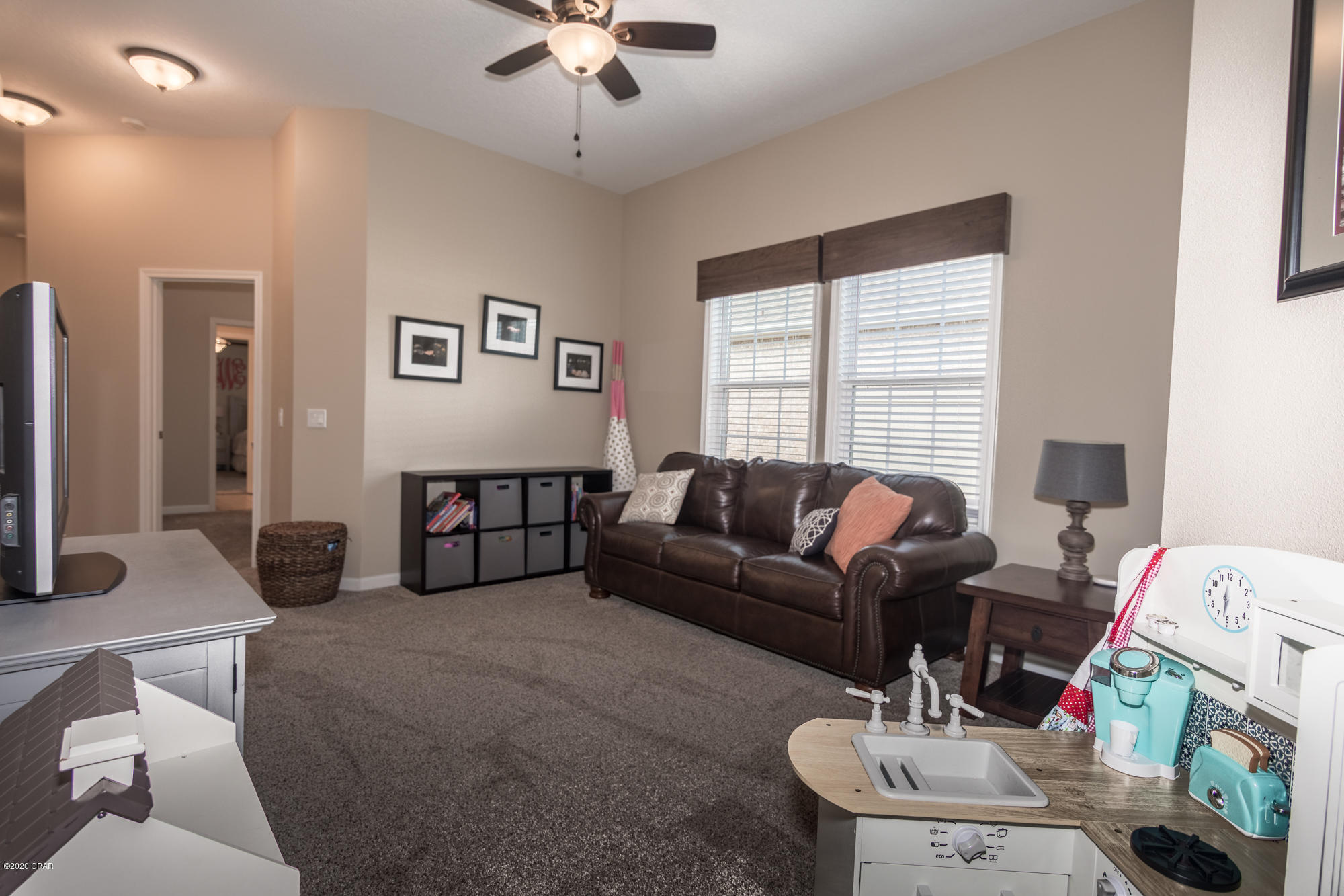 Hawks Landing - Residential