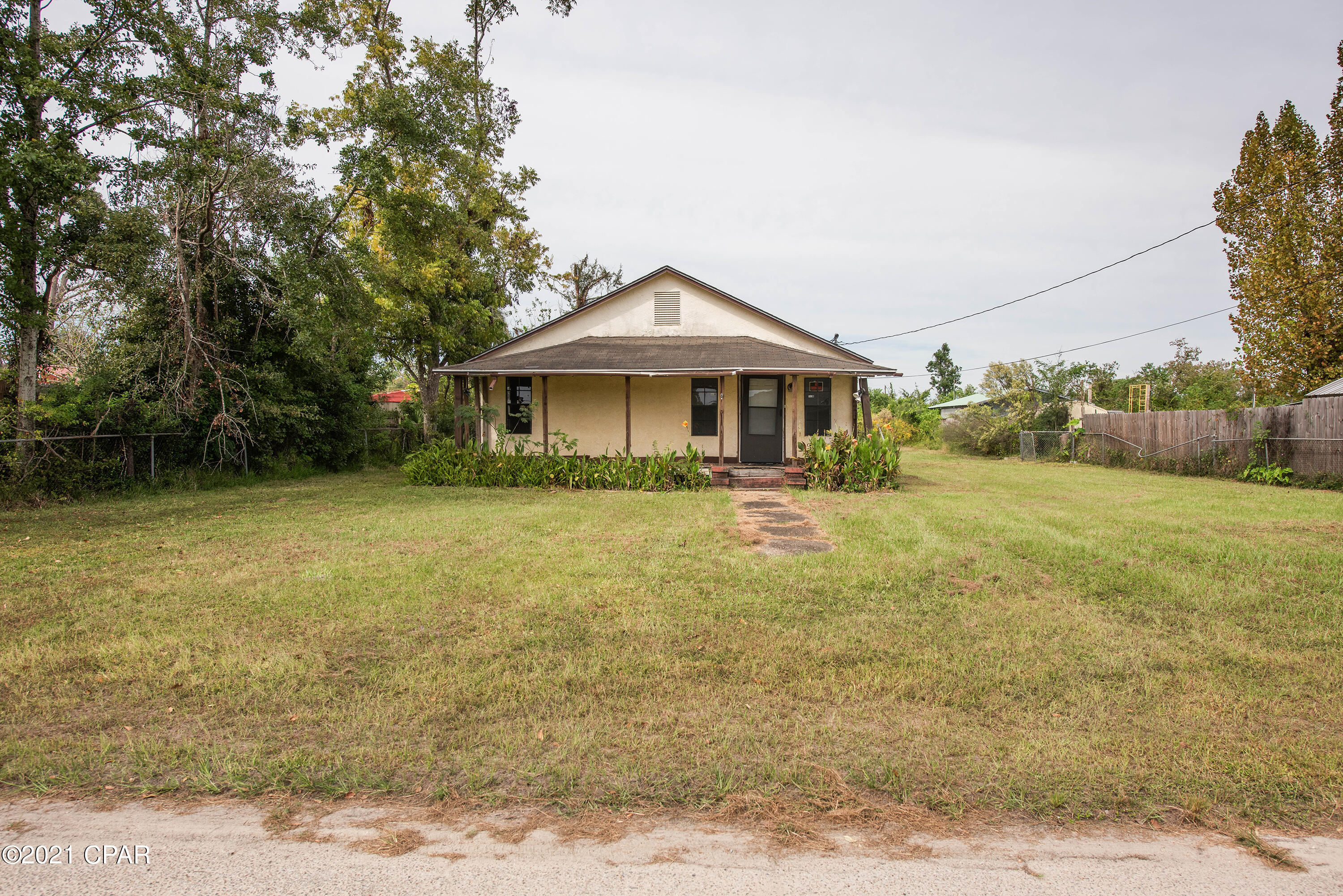 [No Recorded Subdiv] - Residential