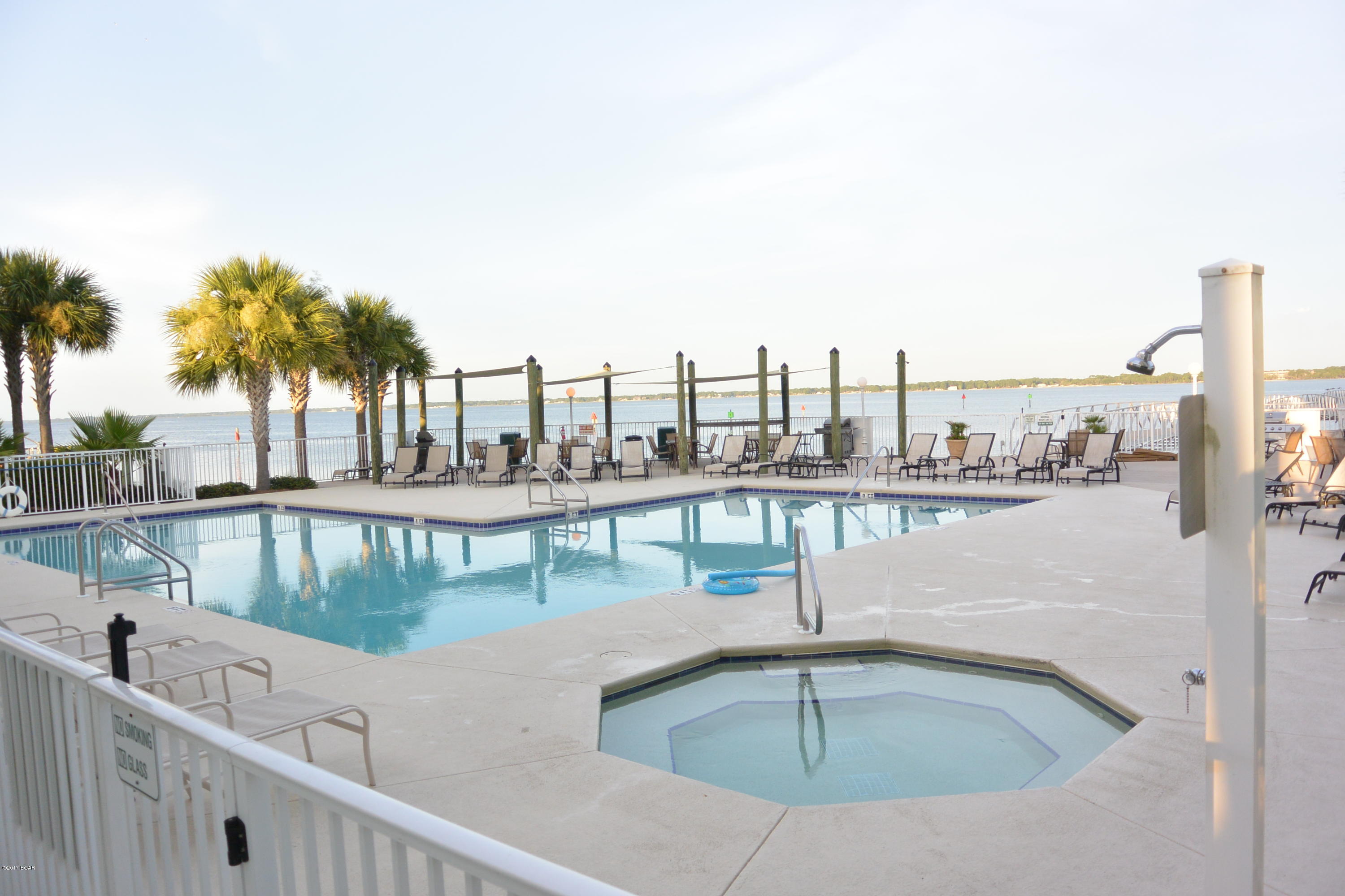 Hibiscus By The Bay - Residential