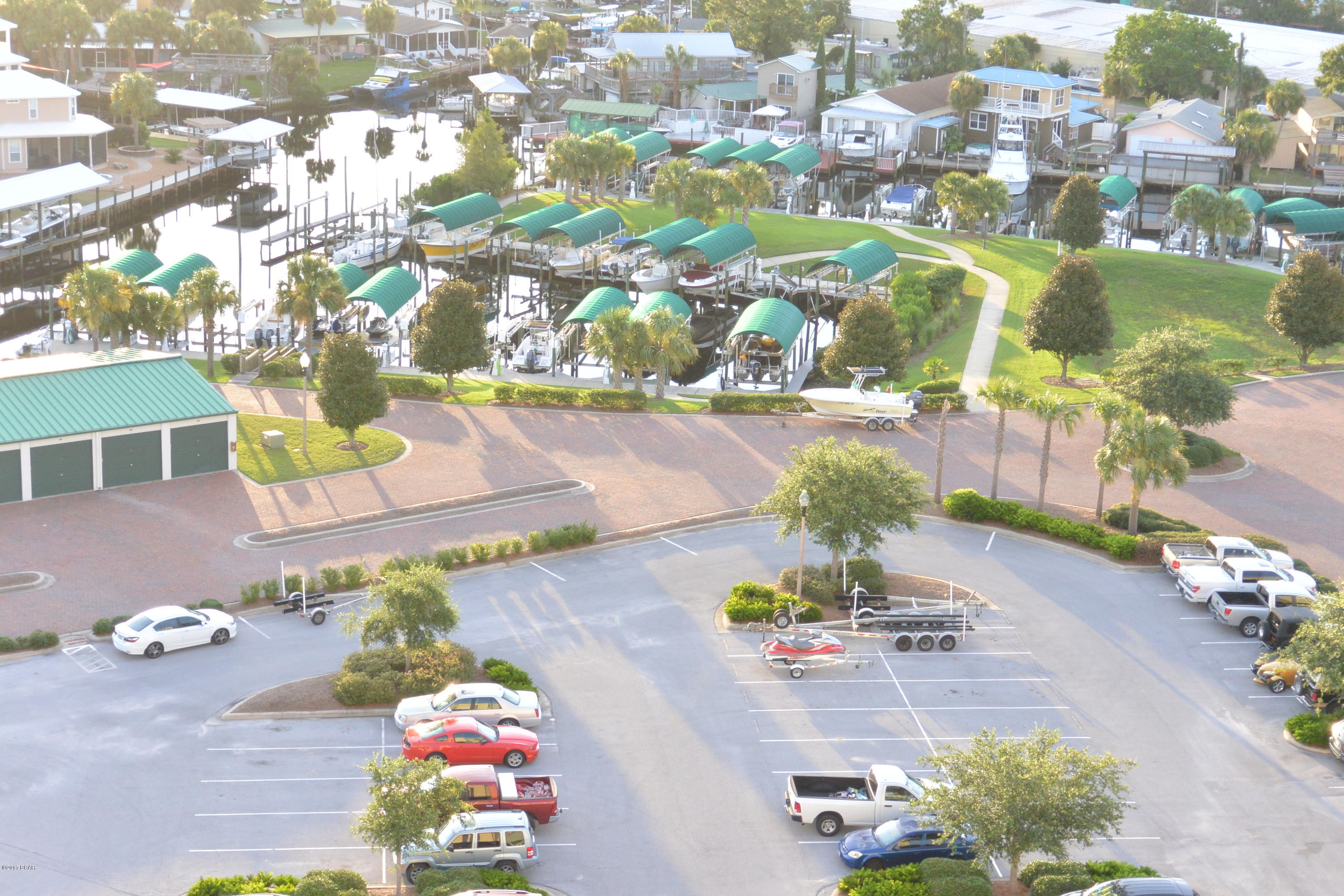 Hibiscus By The Bay - Residential