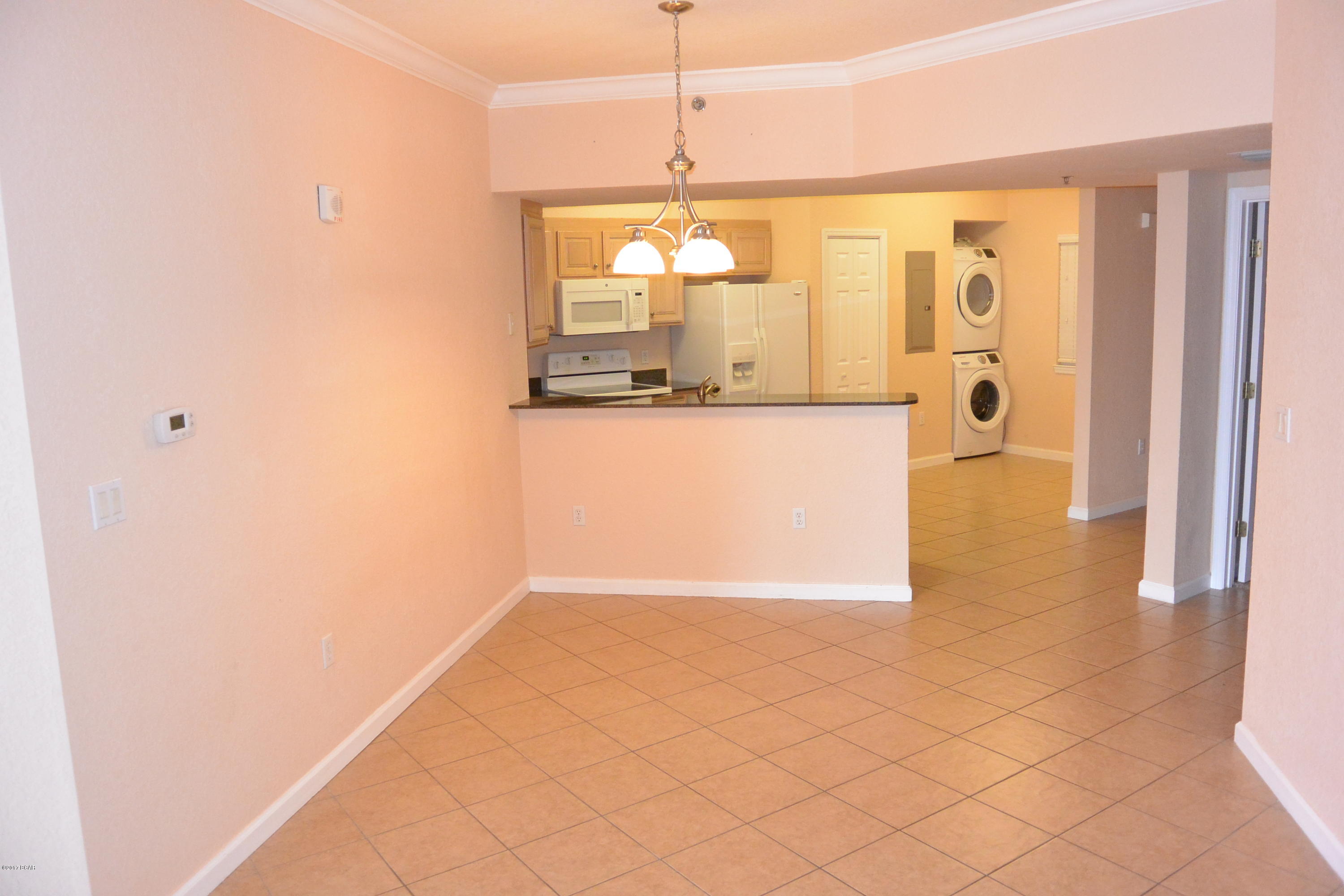 Hibiscus By The Bay - Residential