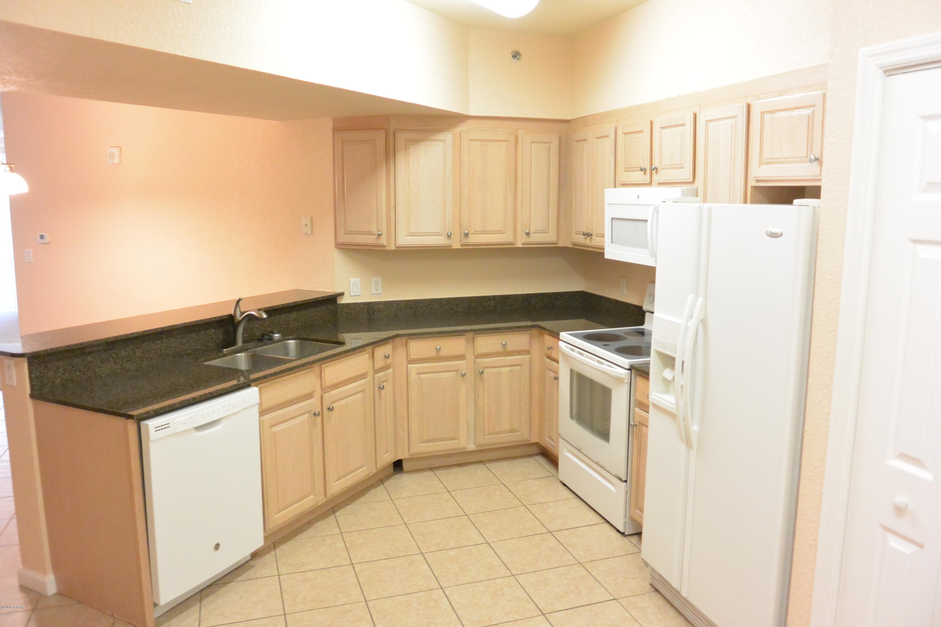 Hibiscus By The Bay - Residential