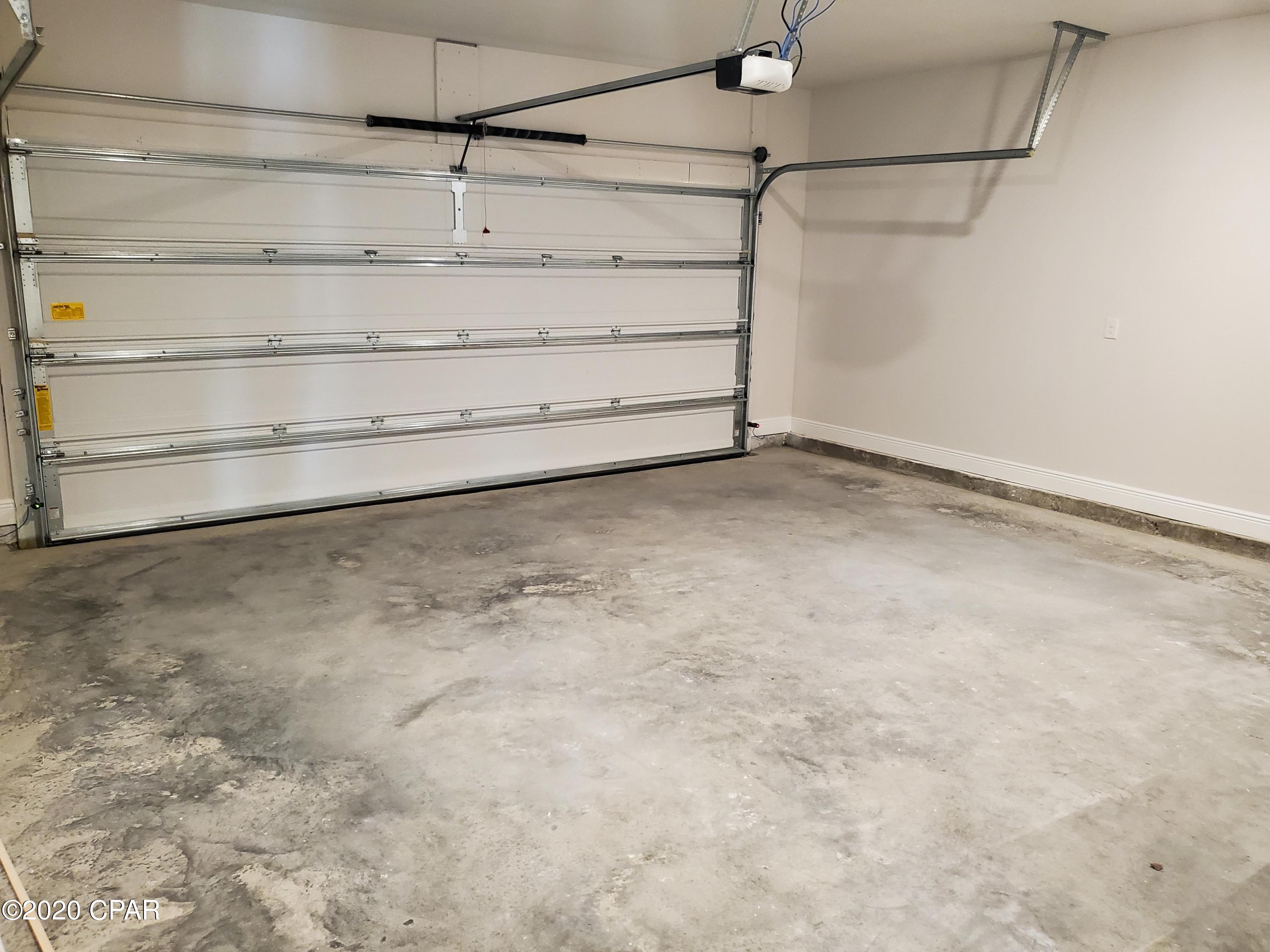 Emerald Cove Villas - Residential