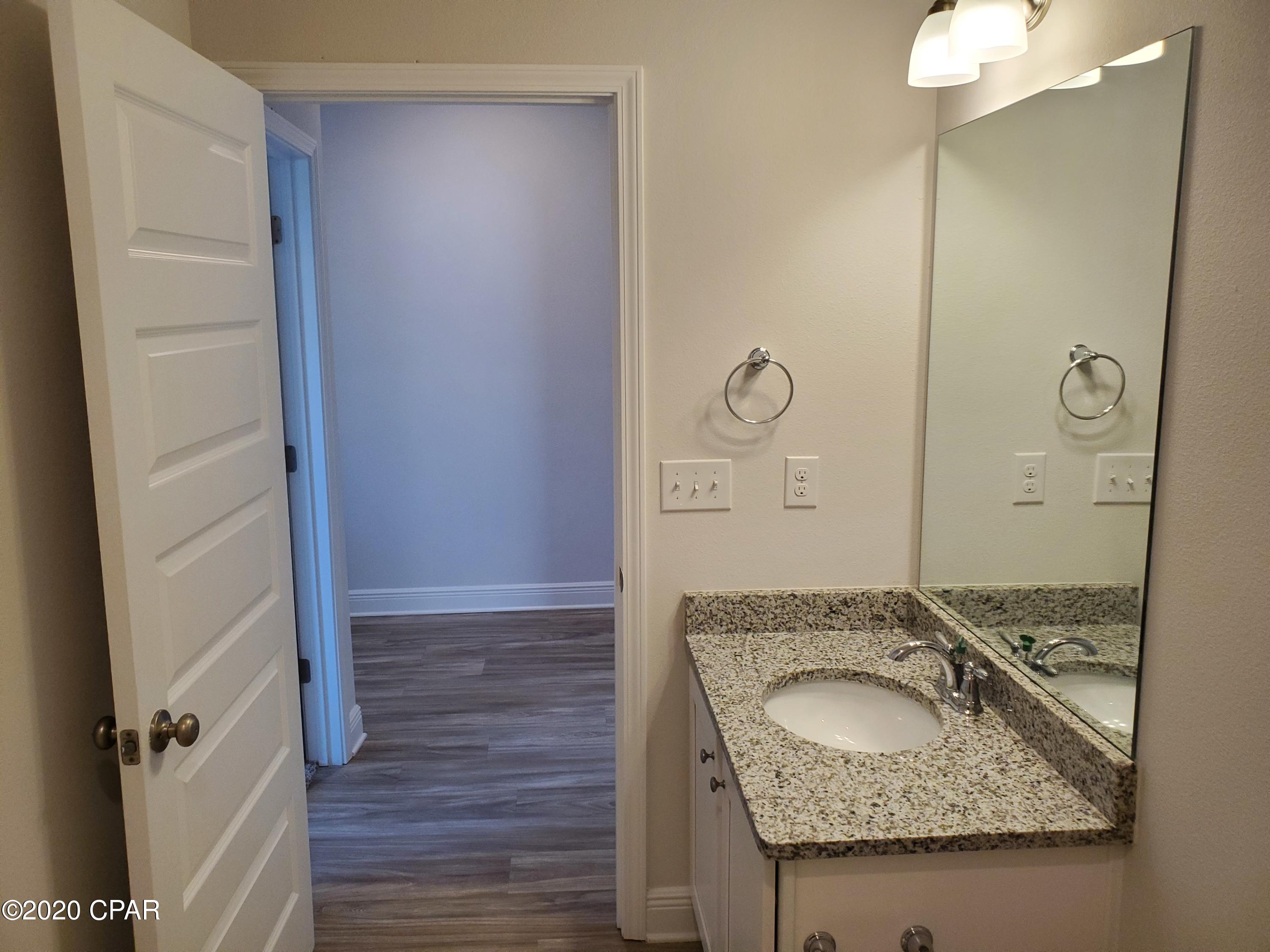 Emerald Cove Villas - Residential