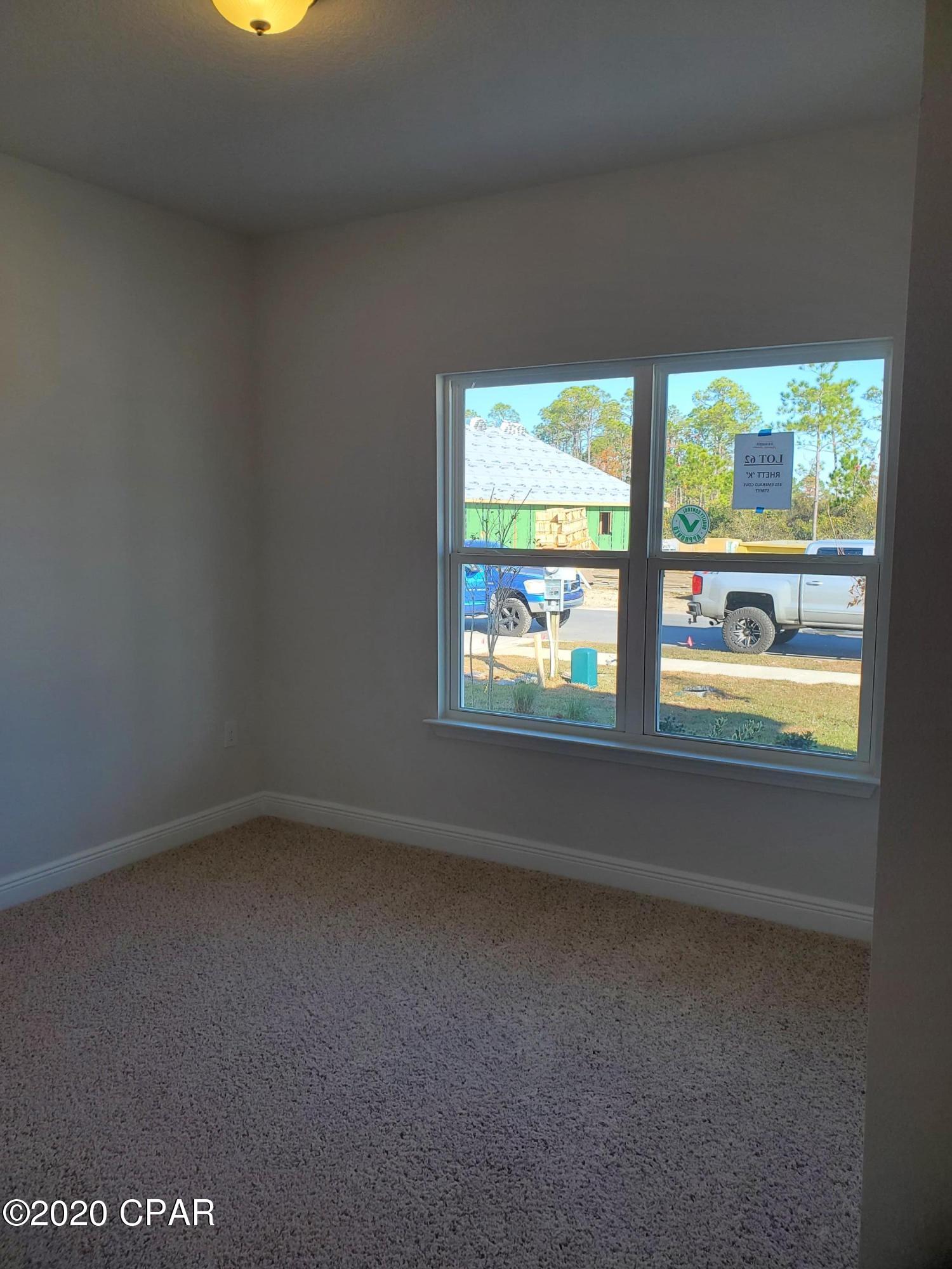 Emerald Cove Villas - Residential