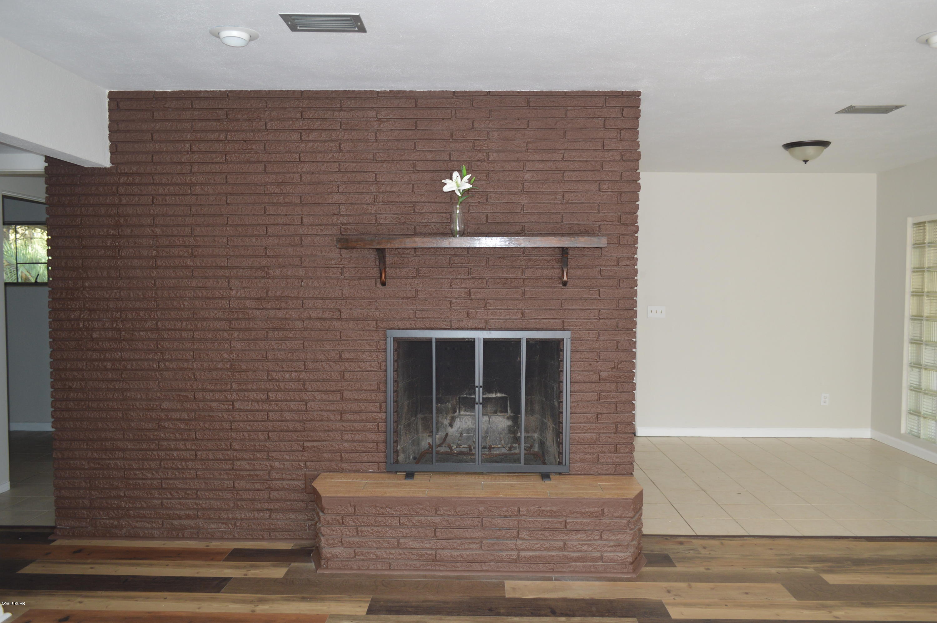 Gilbert-Pkr Add-Pt Don - Residential Lease