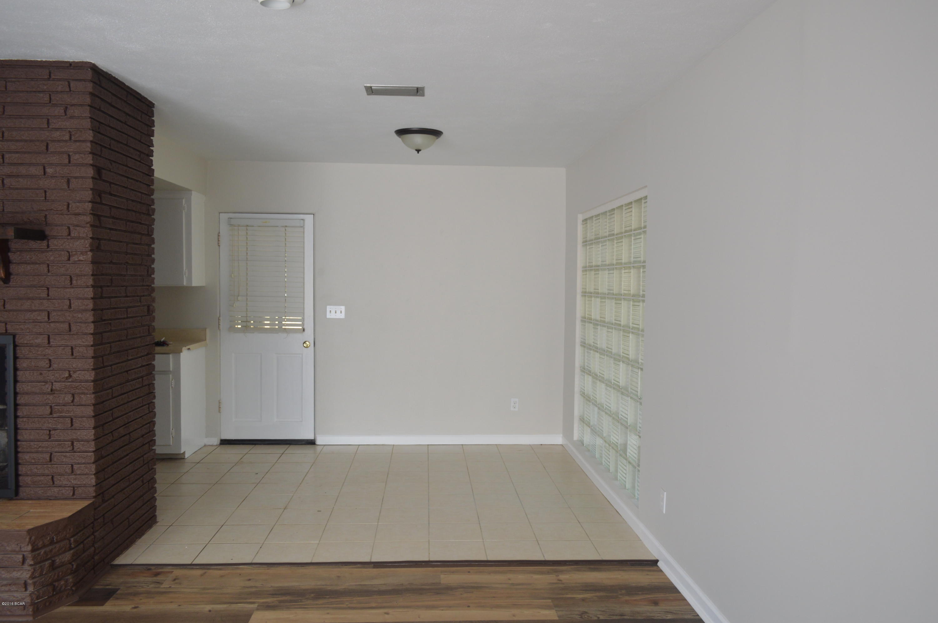 Gilbert-Pkr Add-Pt Don - Residential Lease