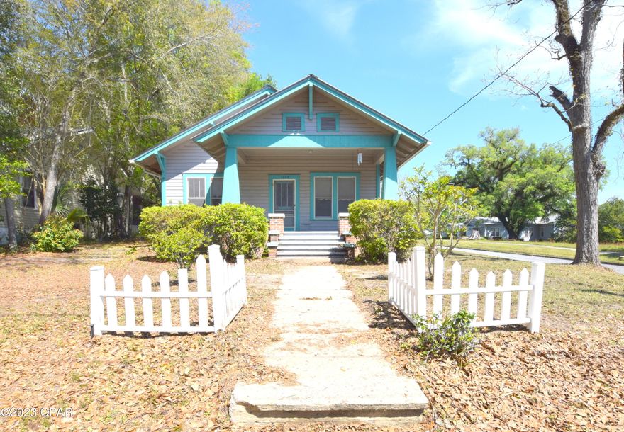 Situated on a corner lot in the heart of Chipley, this 2 bedroom, 1 bath is loaded with character and would make a great investment opportunity! Features include 10ft ceilings, spacious living room, formal dining room, original hardwood floors, updated electrical panel, covered front/back porches, metal roof and new a/c. Property is conveniently located within walking distance to shopping and restaurants and a short drive to Interstate 10.