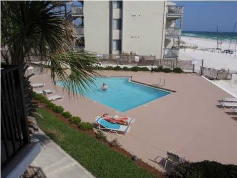 Pelican Walk - Residential