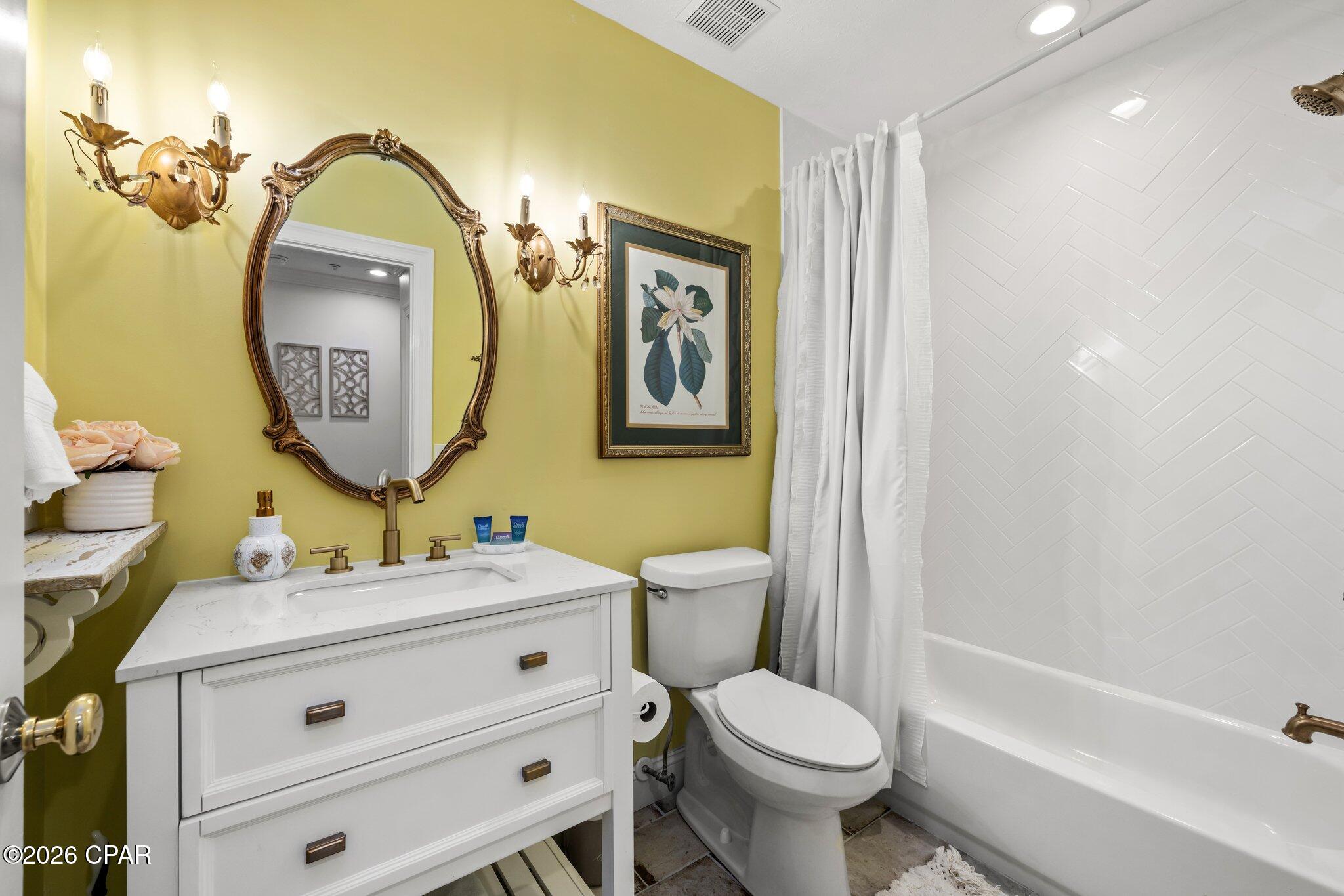 Long Beach 3rd - Residential