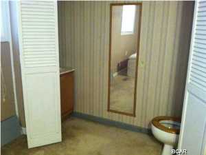 Crystal Lake - Residential Lease