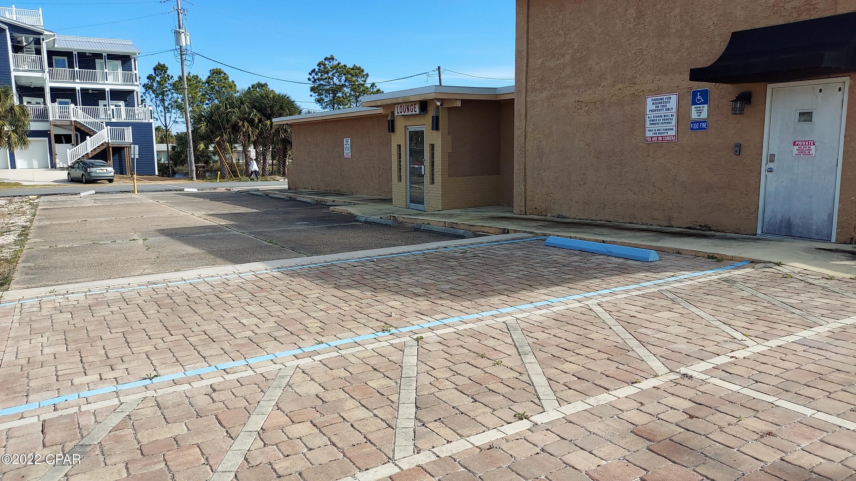 Lullwater Beach - Commercial Sale