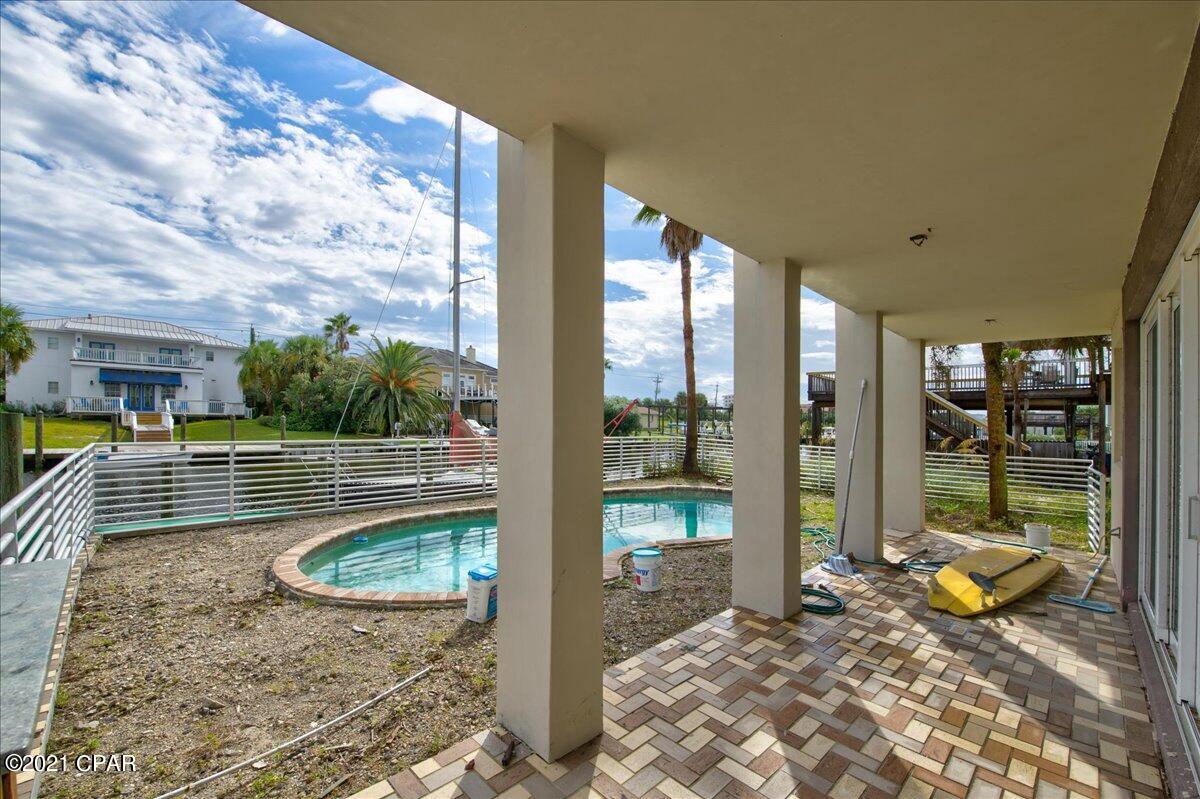 Holiday Isle - Residential