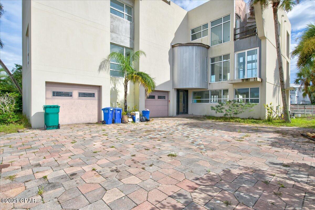 Holiday Isle - Residential