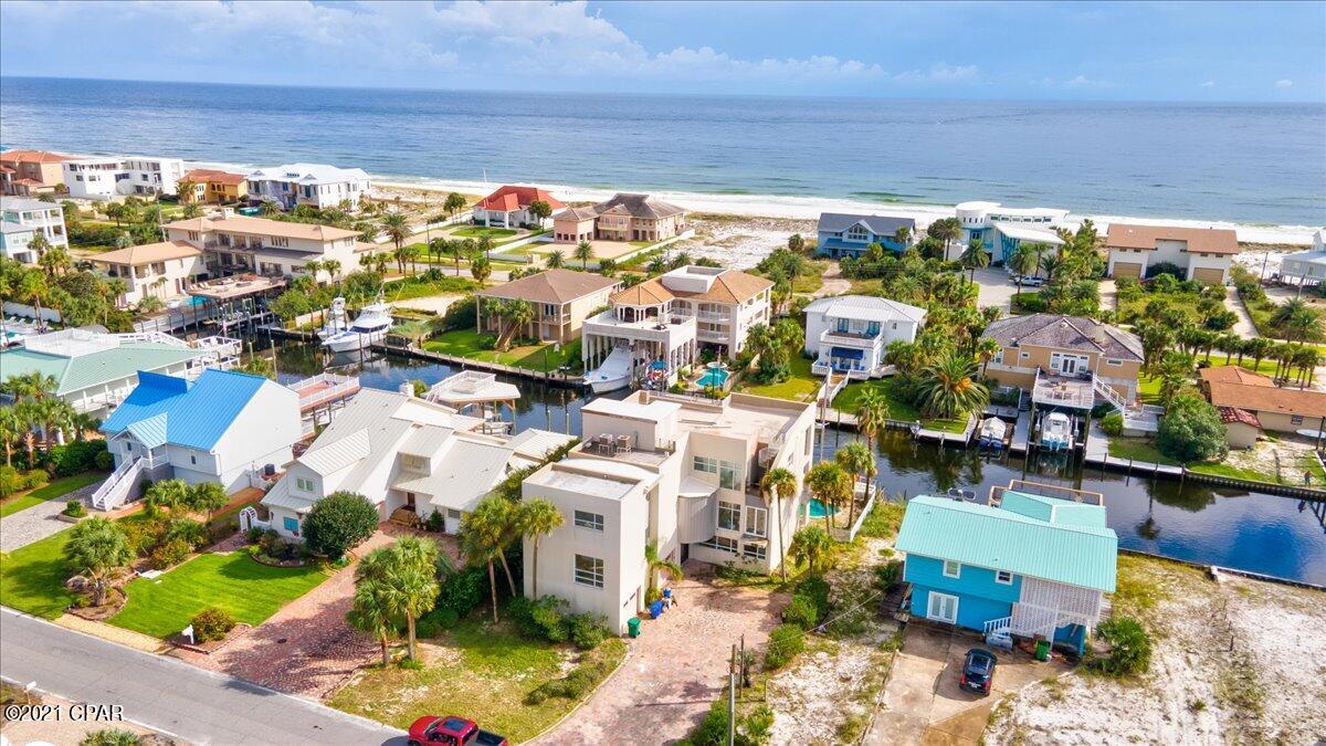 Holiday Isle - Residential