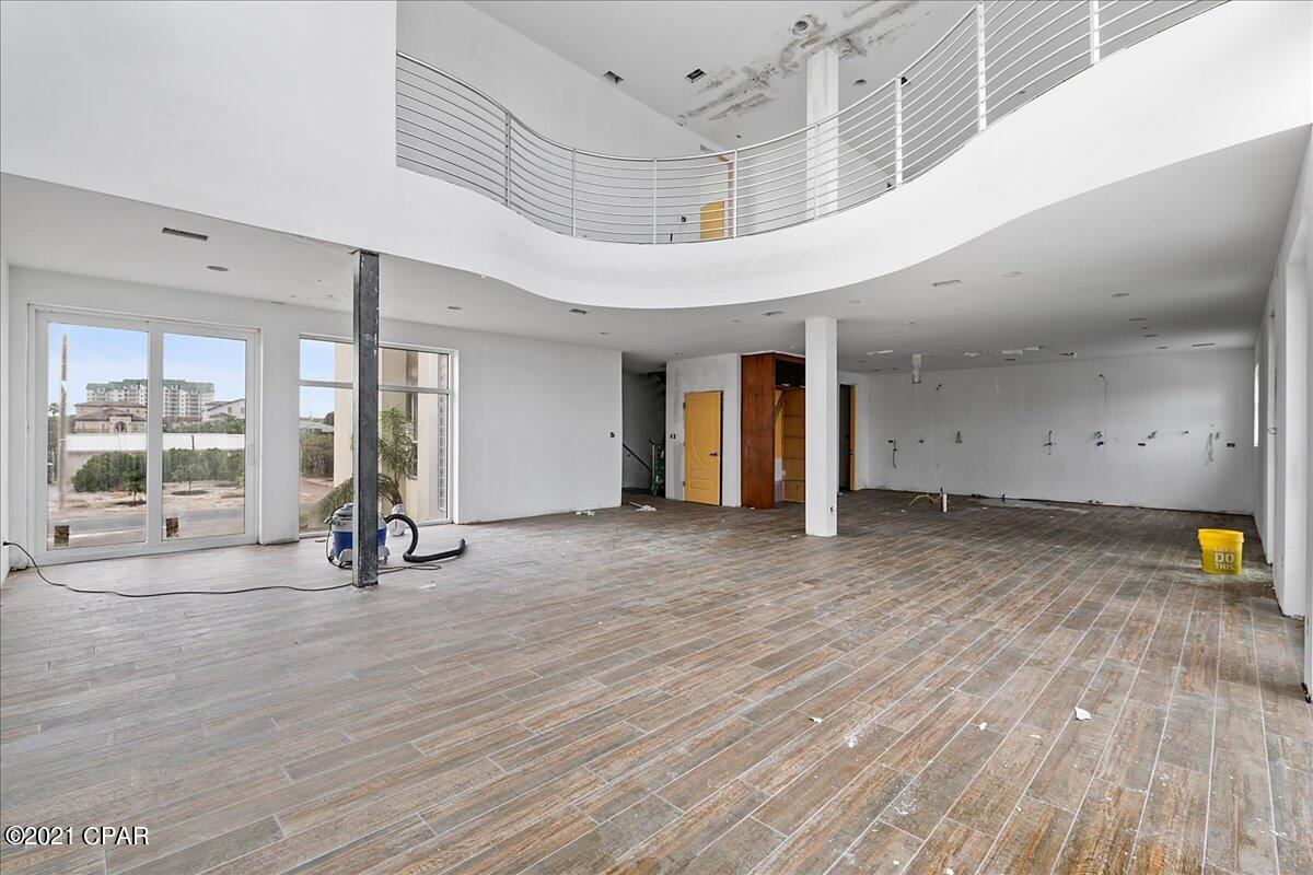 Holiday Isle - Residential