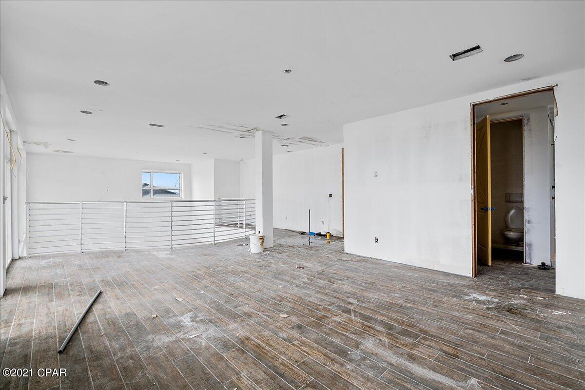 Holiday Isle - Residential