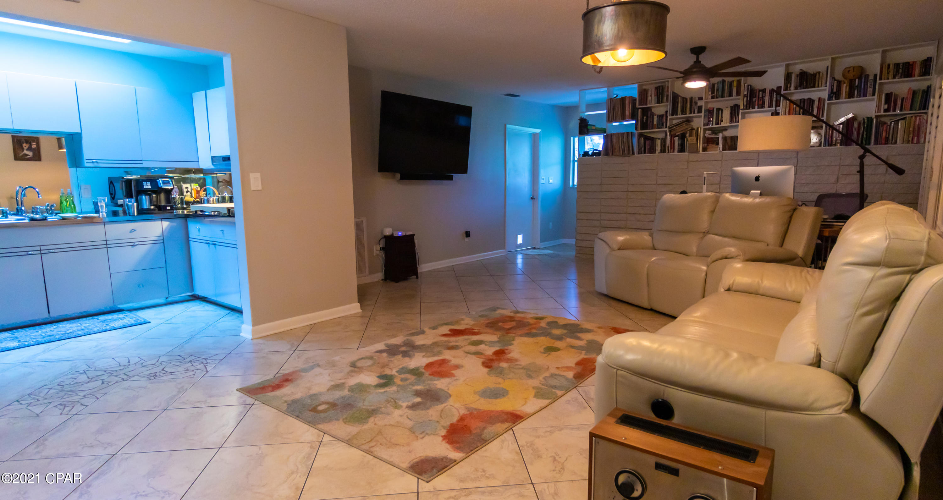 Caroline Add Unit 2 - Residential