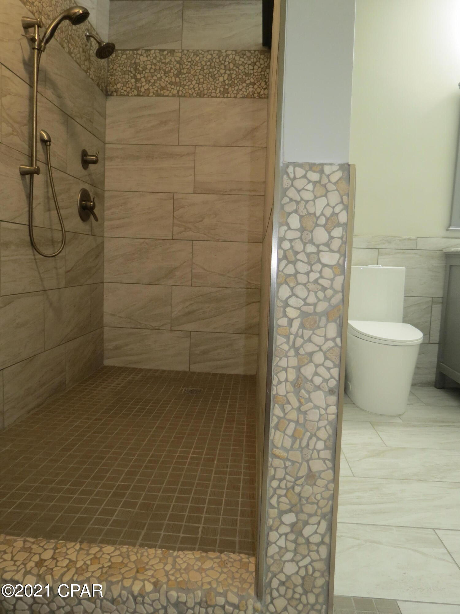 Caroline Add Unit 2 - Residential