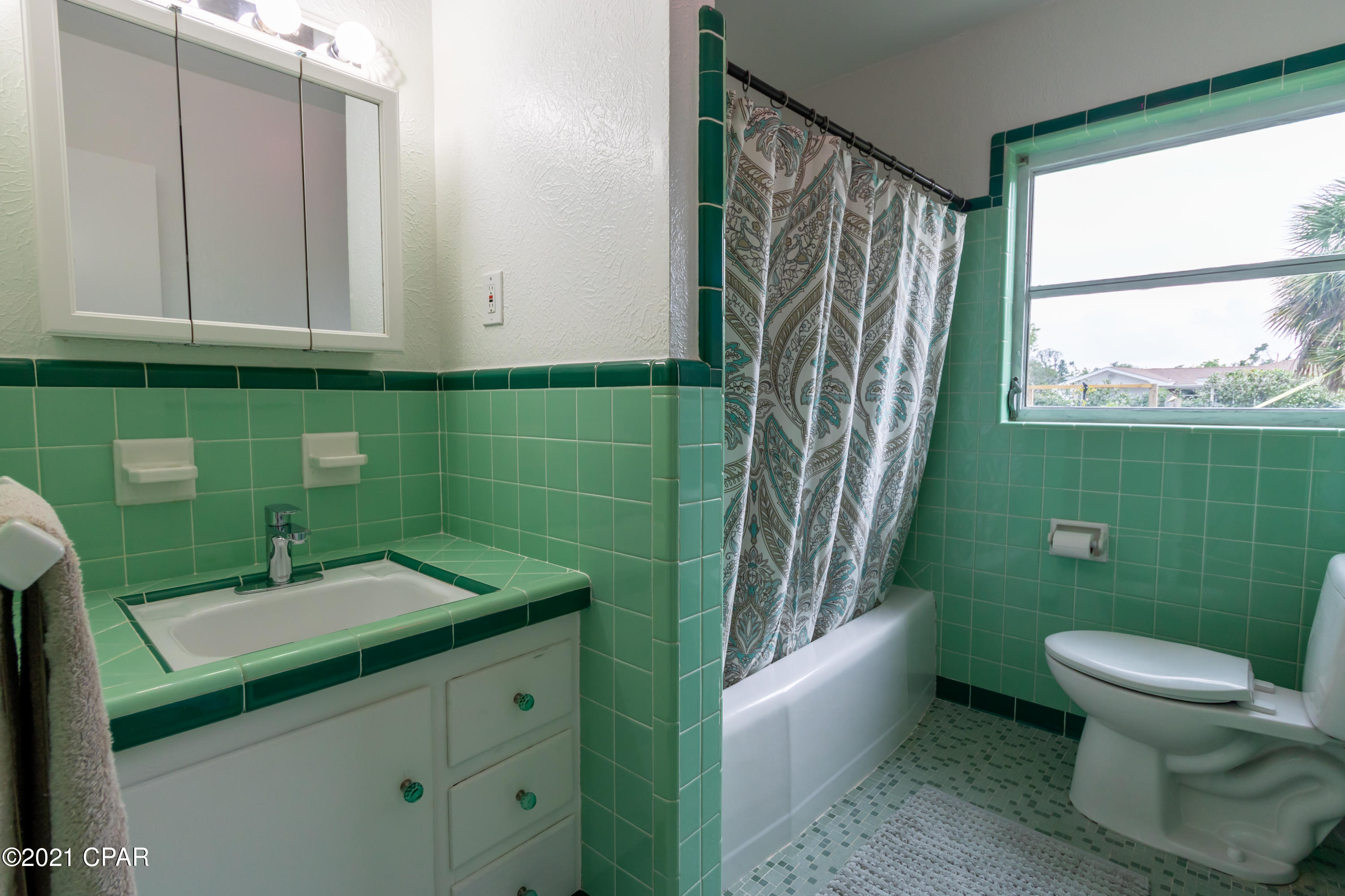 Caroline Add Unit 2 - Residential