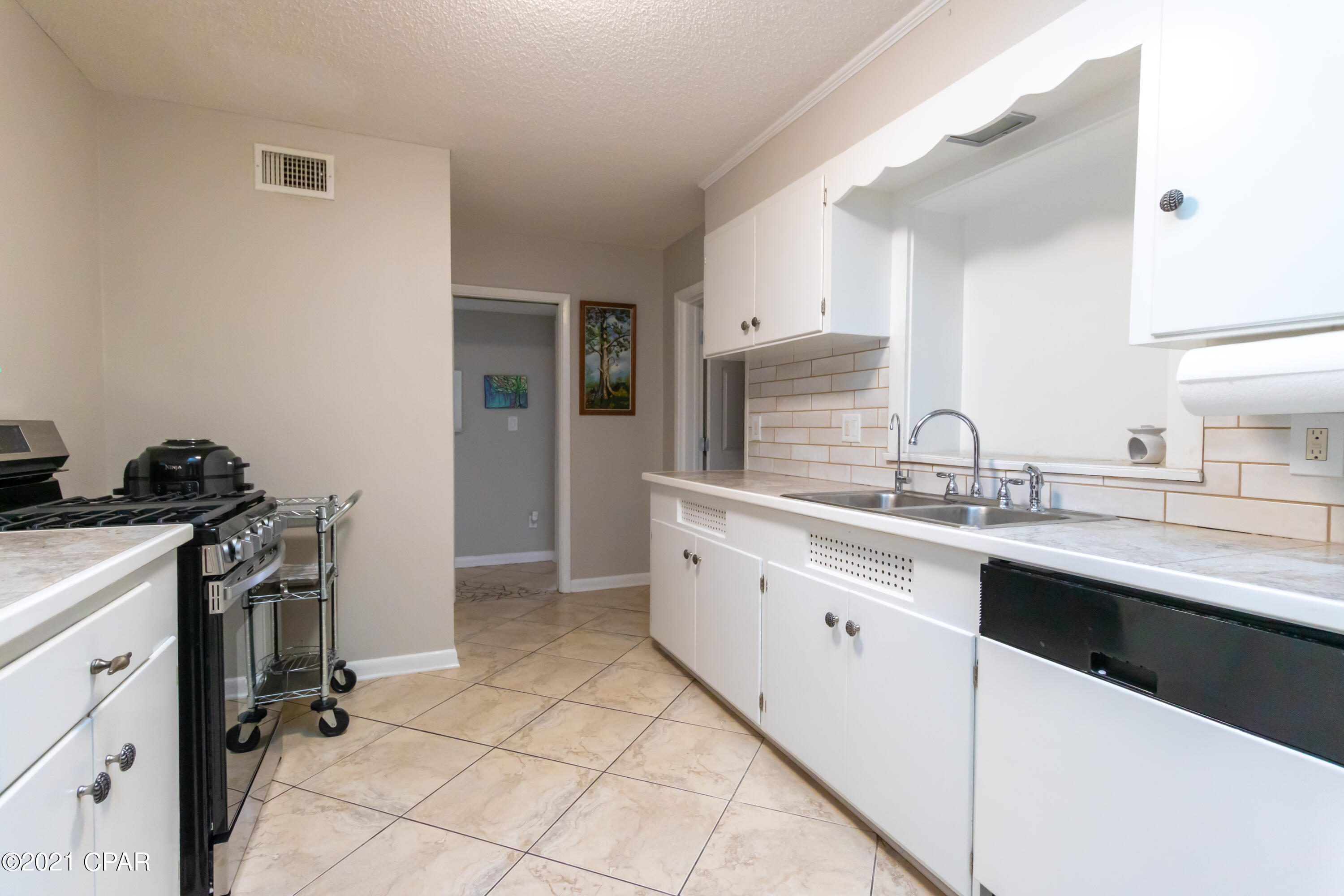 Caroline Add Unit 2 - Residential