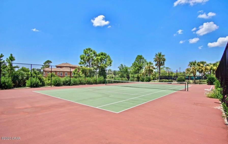 Hibiscus By The Bay - Residential