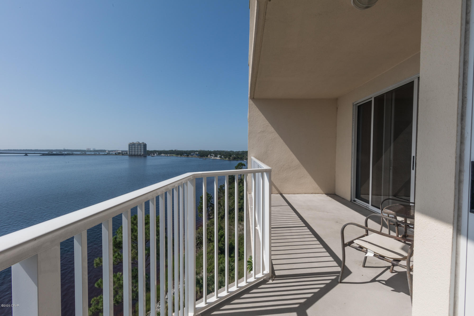 Hibiscus By The Bay - Residential