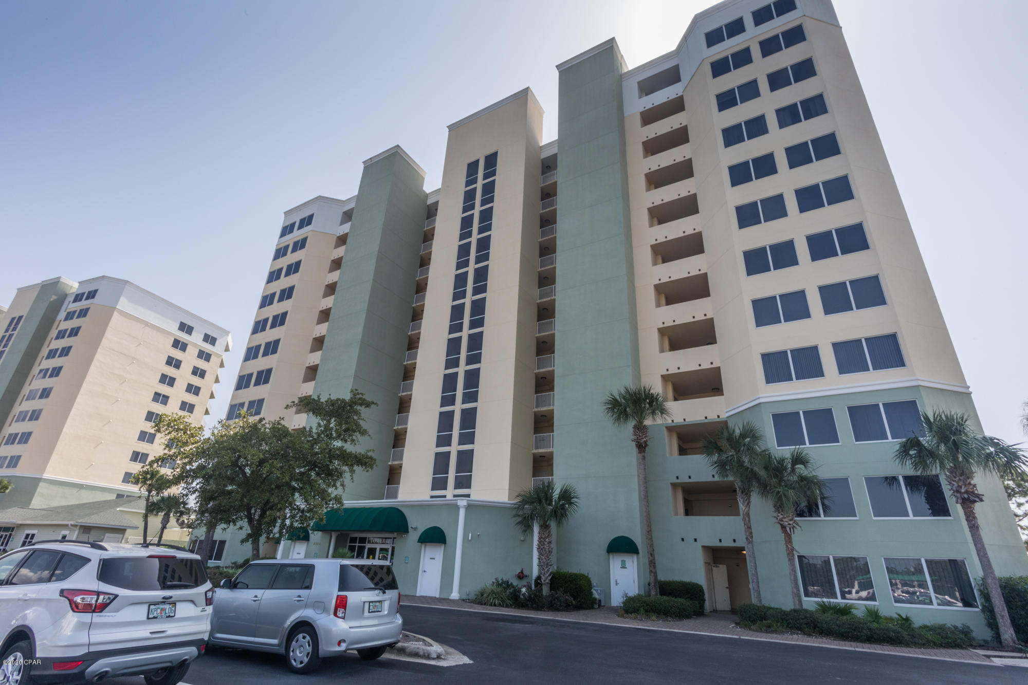 Hibiscus By The Bay - Residential