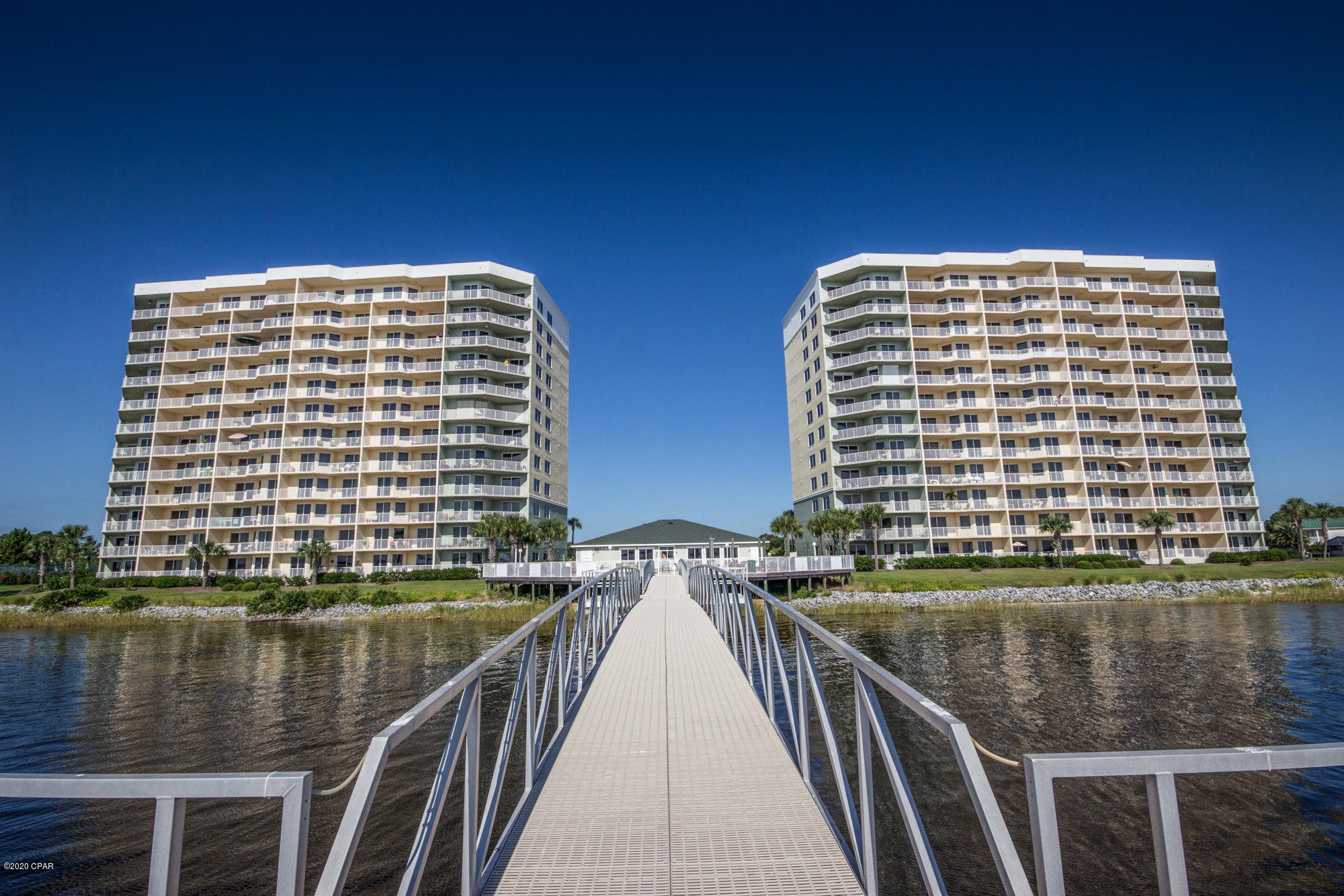 Hibiscus By The Bay - Residential