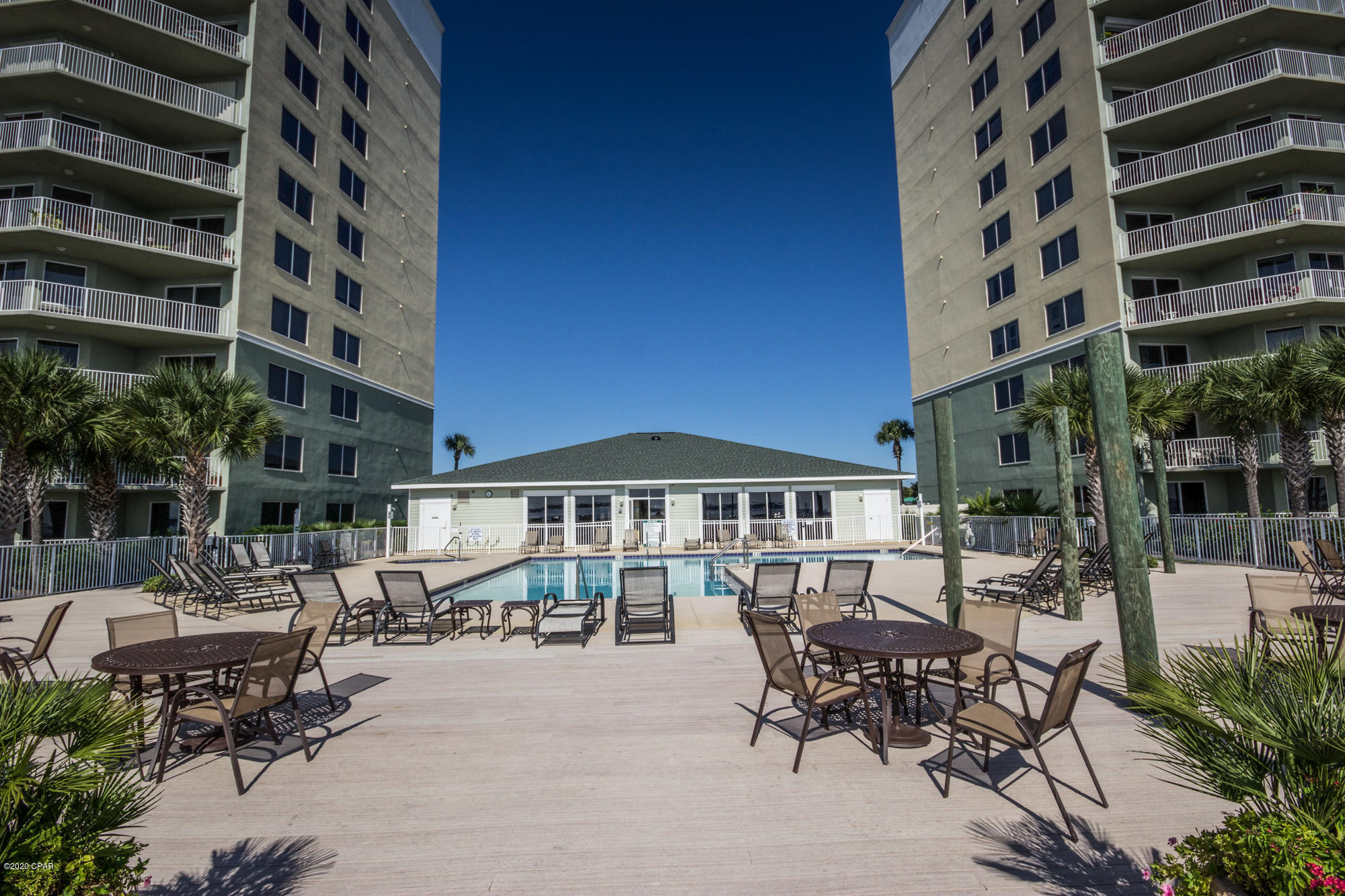 Hibiscus By The Bay - Residential