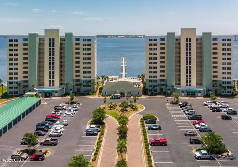 Hibiscus By The Bay - Residential