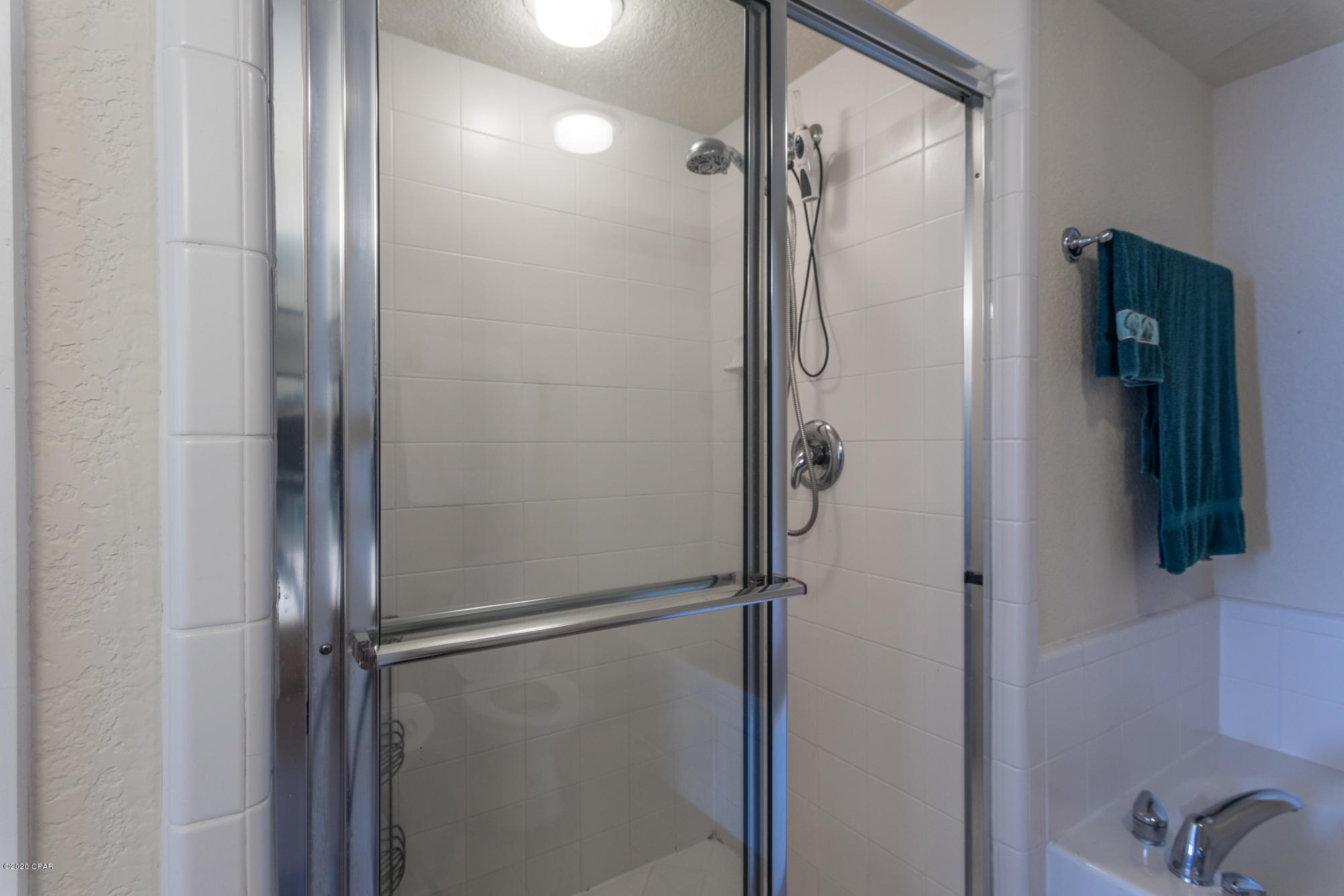 Hibiscus By The Bay - Residential