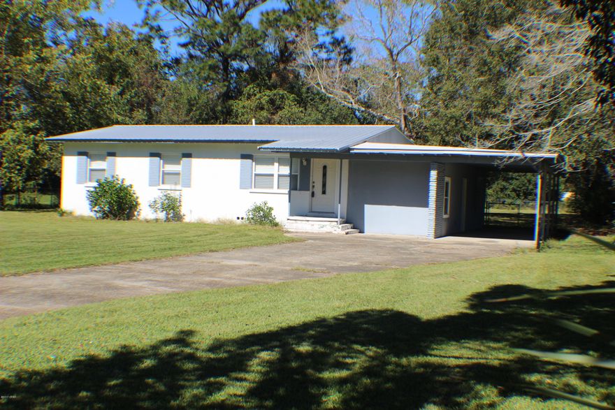 This beautifully renovated home sits on 3/4 of an acre and has 4 bedrooms and 3 full baths.  This home features gorgeous original hardwood floors in the living room and 2 of the bedrooms.  Kitchen and breakfast area have unique terrazo floors.  The kitchen is all new with grey cabinets and quartz countertops.  All stainless high end appliances, and a glass tile backsplash with under cabinet lighting make this a dream kitchen you'll fall in love with.  Extra large master bedroom includes a sitting area, walk in closet and separate closet for him.  Master bath has a jacuzzi tub, double sinks, and even a flat screen t.v.!  There is also a family room that you can make into an additional bedroom or game room if you choose.  Too much to list, come see!!