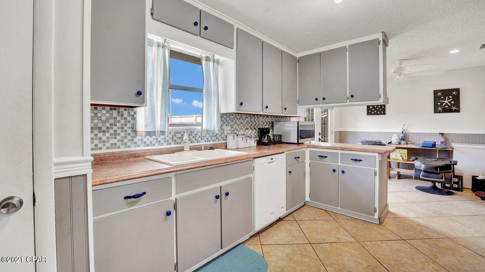 Pine Forest Est Ph 1 - Residential