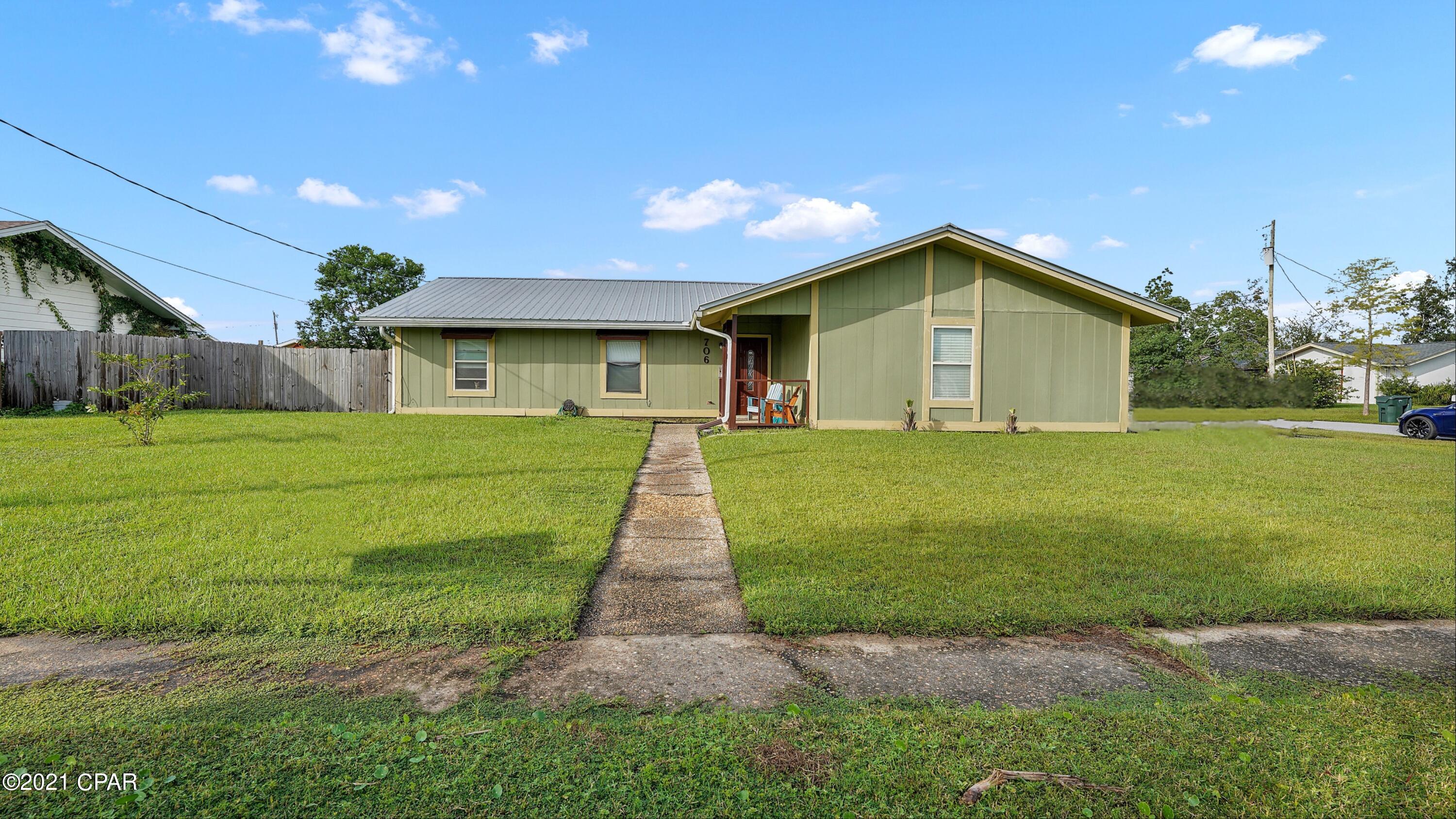 Pine Forest Est Ph 1 - Residential