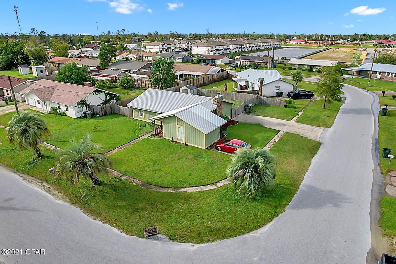 Pine Forest Est Ph 1 - Residential
