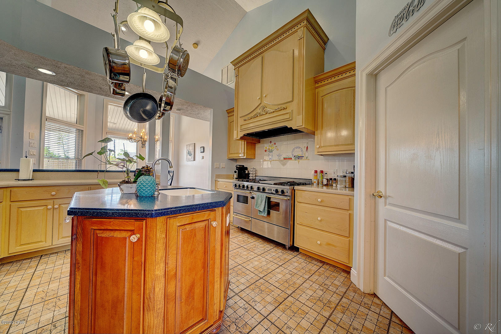 Mowat Highlands Ph IX - Residential