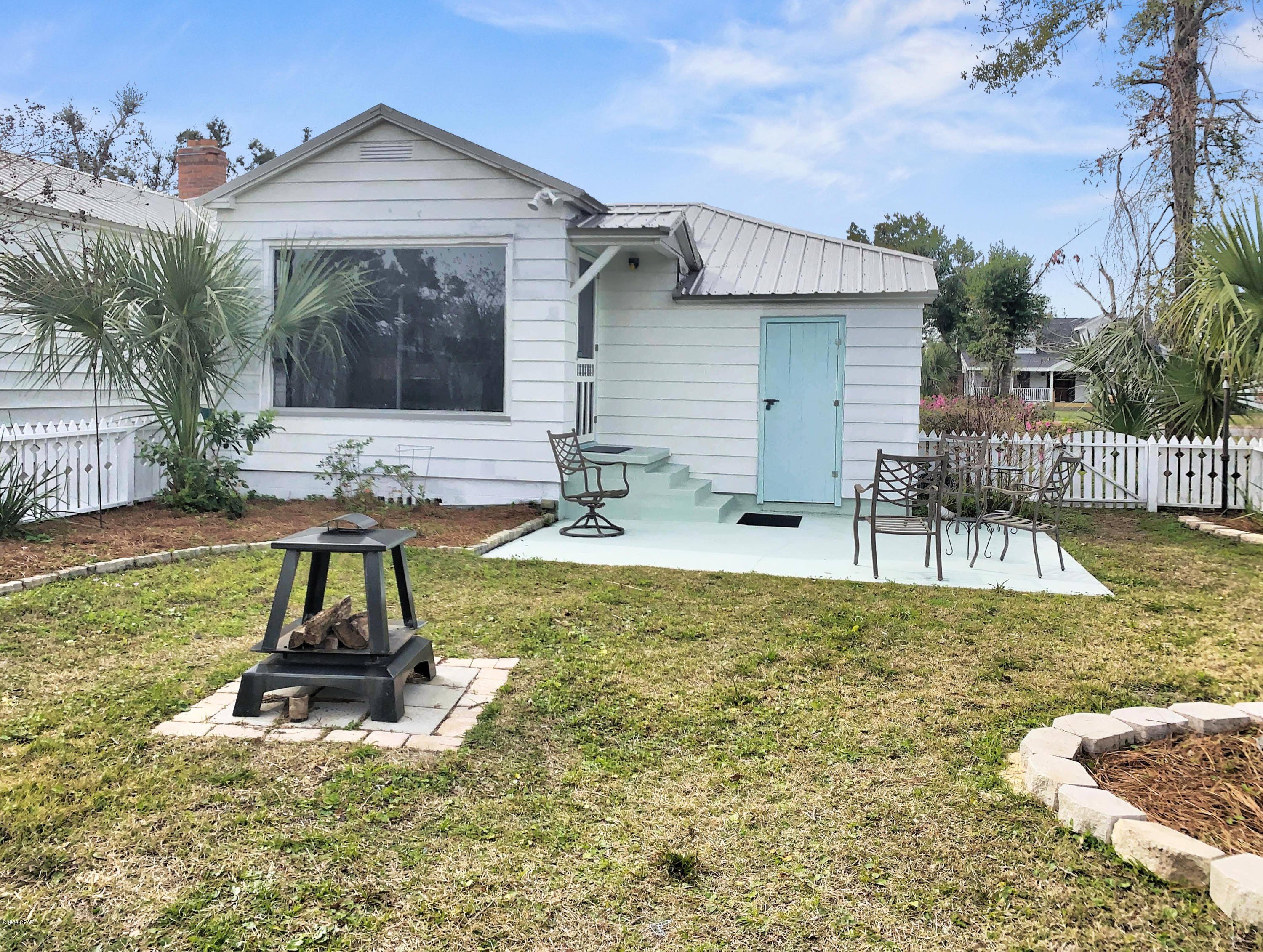 Sudduths 1st Add - Residential