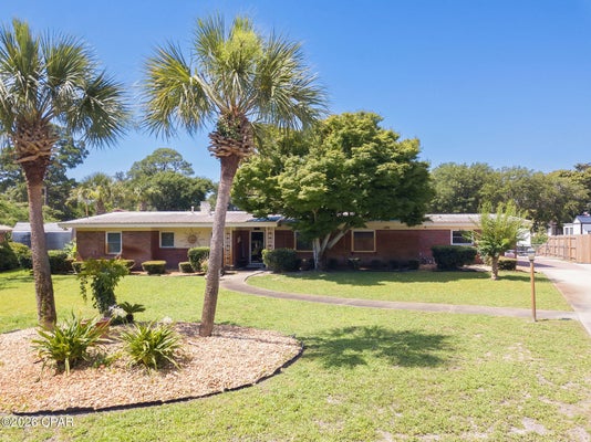 405 BAY SHORE DR, PANAMA CITY BEACH, FL 32407 - Image c4e30e67a60106d5b6780fc09e4e5c53/1124863230