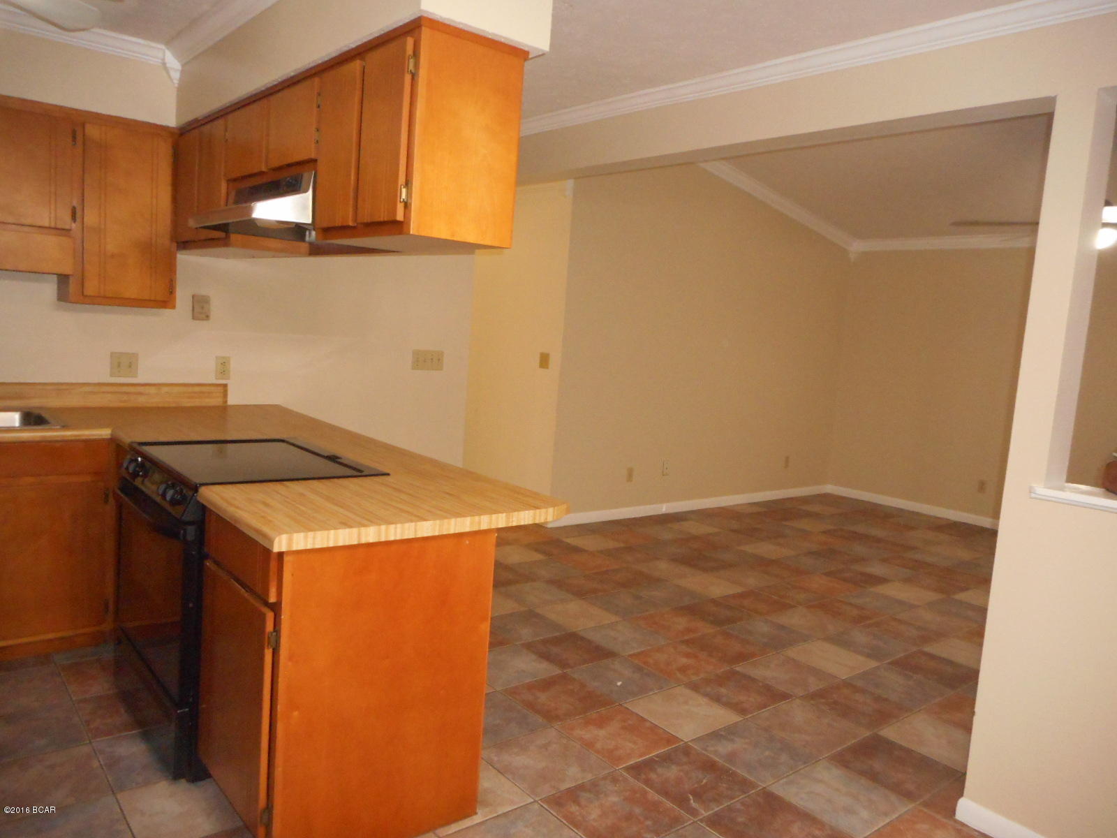 Towne & Country Lake Estates - Residential