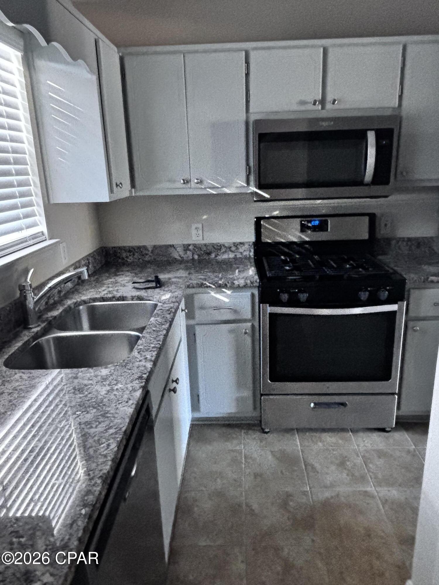 Harbour Towne - Residential Lease