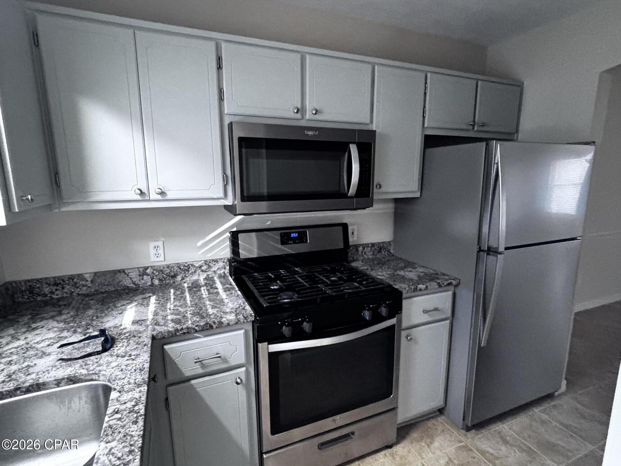 Harbour Towne - Residential Lease