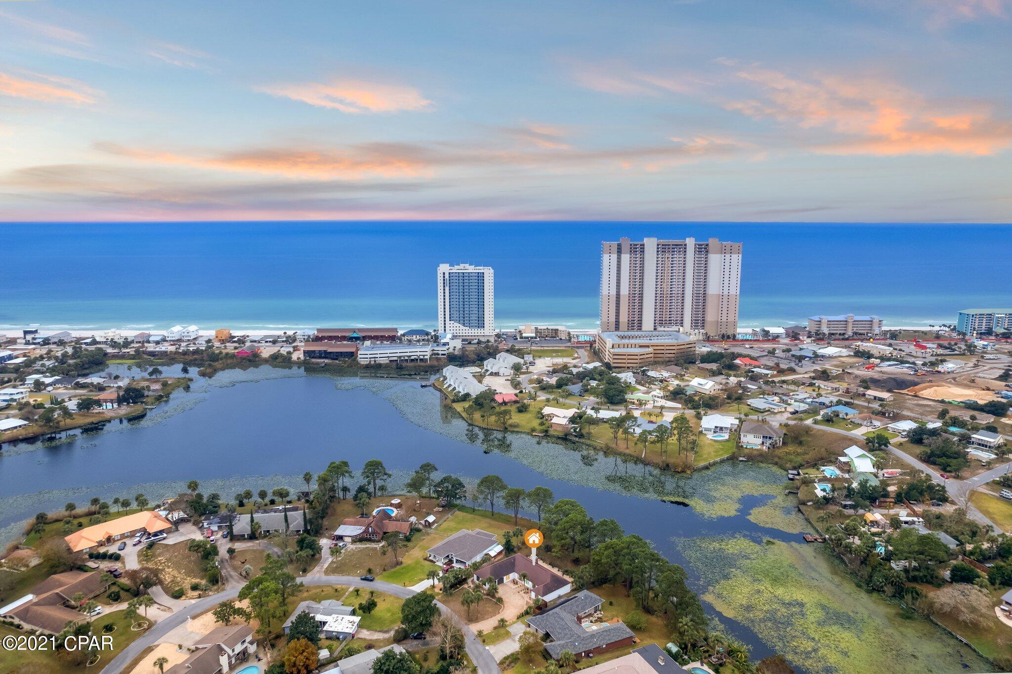 Crown Pt Sec Lakeside By Gulf - Residential