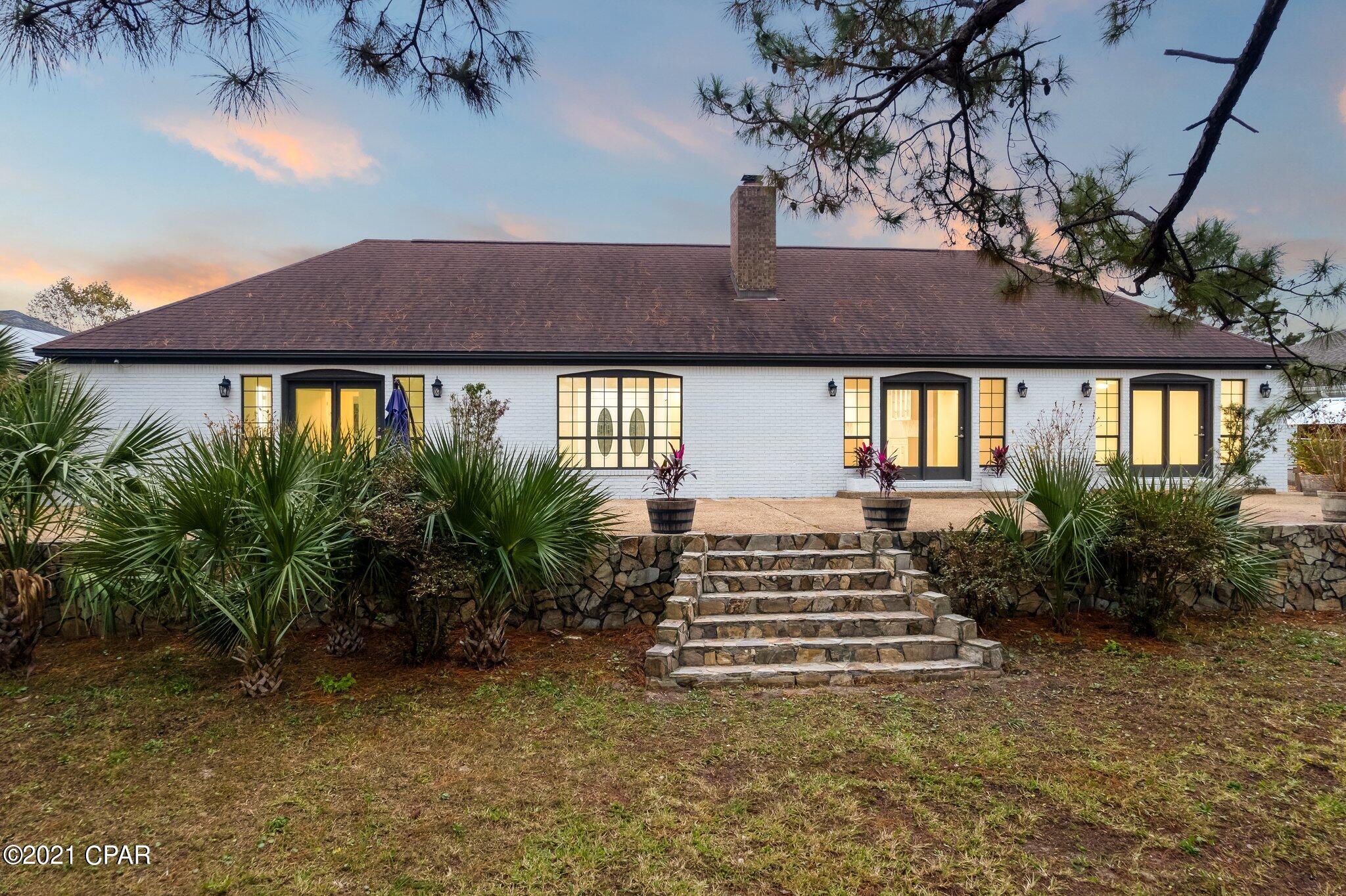 Crown Pt Sec Lakeside By Gulf - Residential