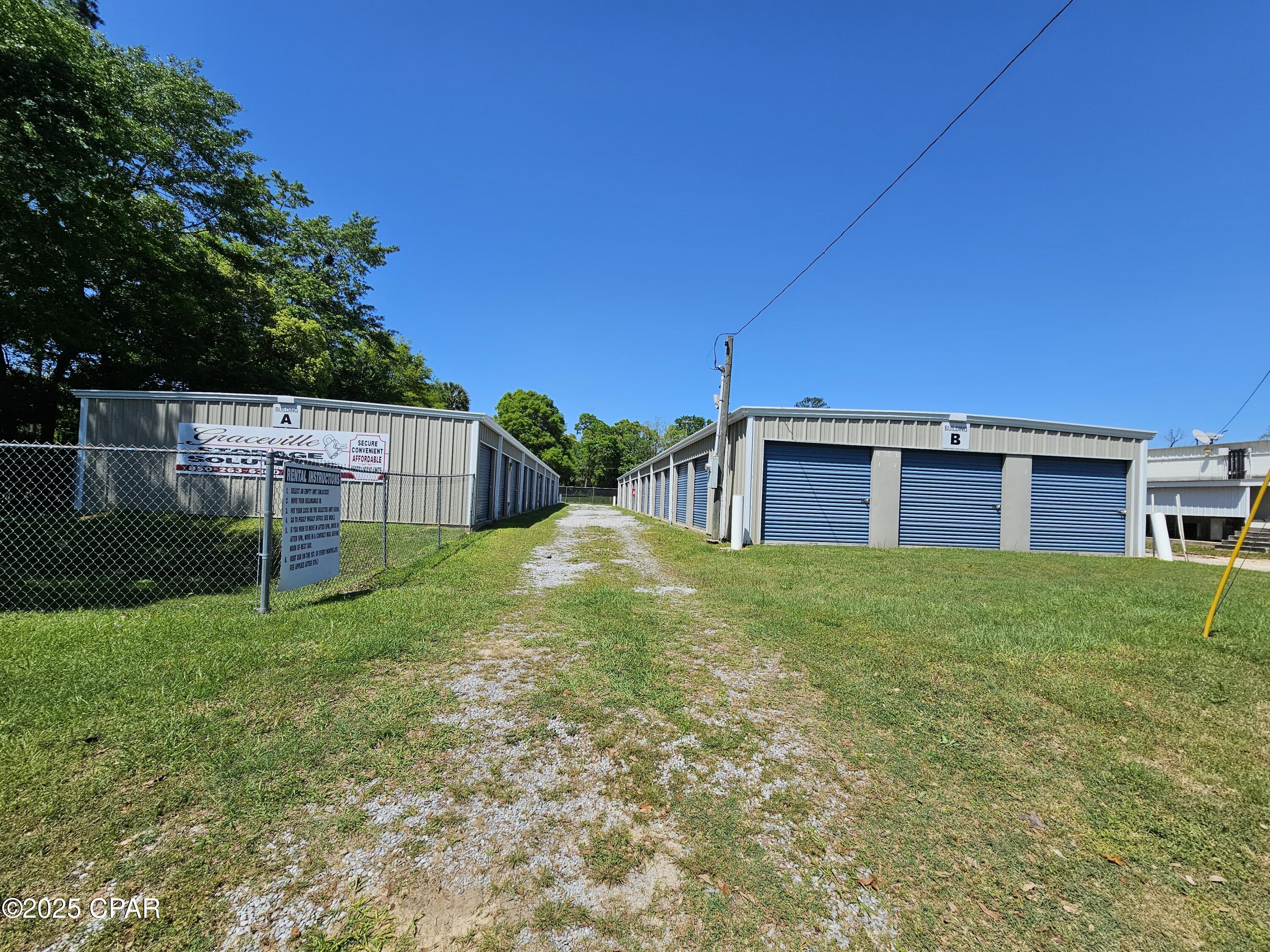 [No Recorded Subdiv] - Commercial Sale