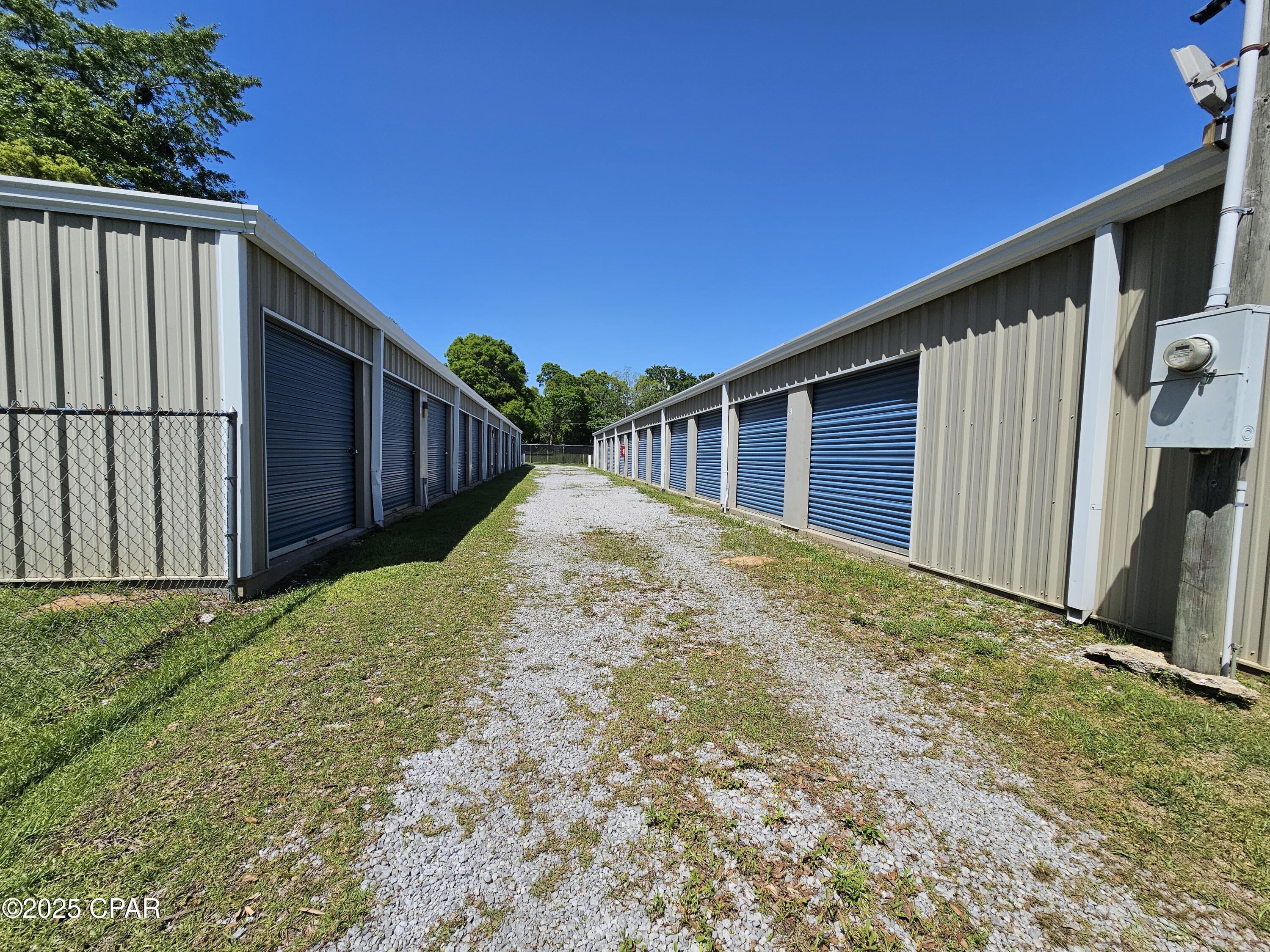 [No Recorded Subdiv] - Commercial Sale